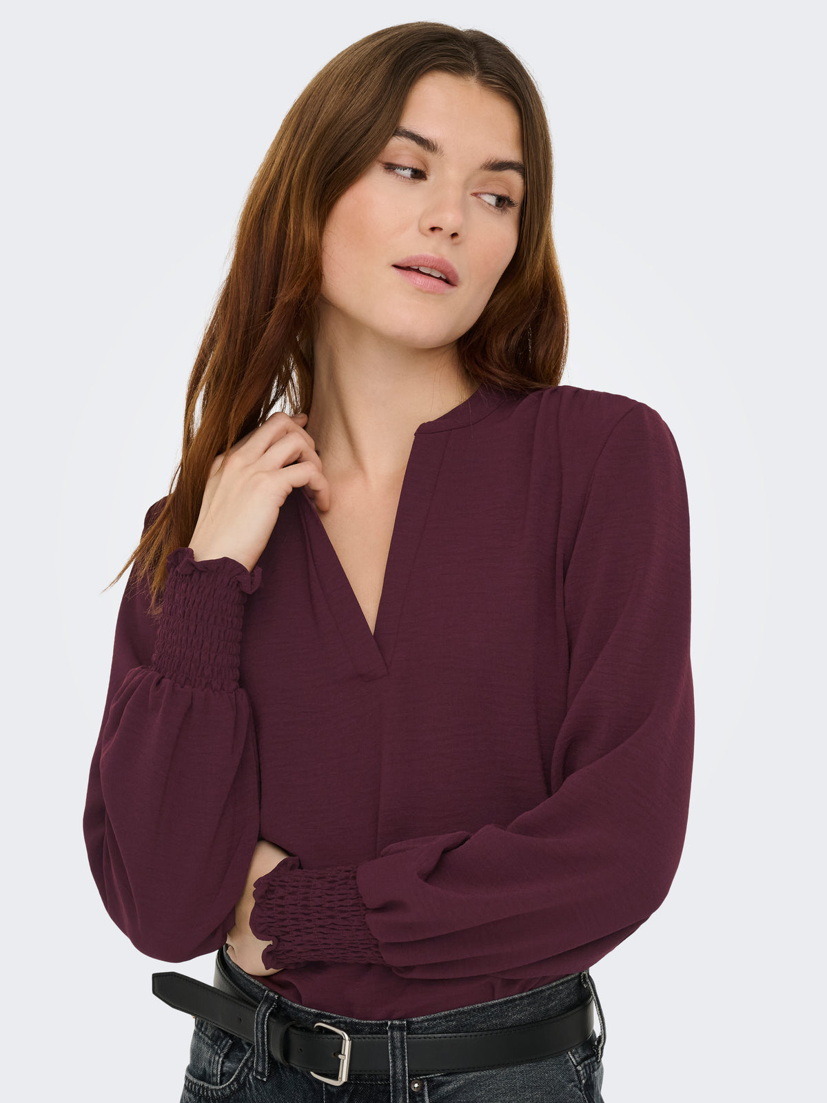 ONLMETTE V-NECK LS SMOCK TOP NOOS WVN