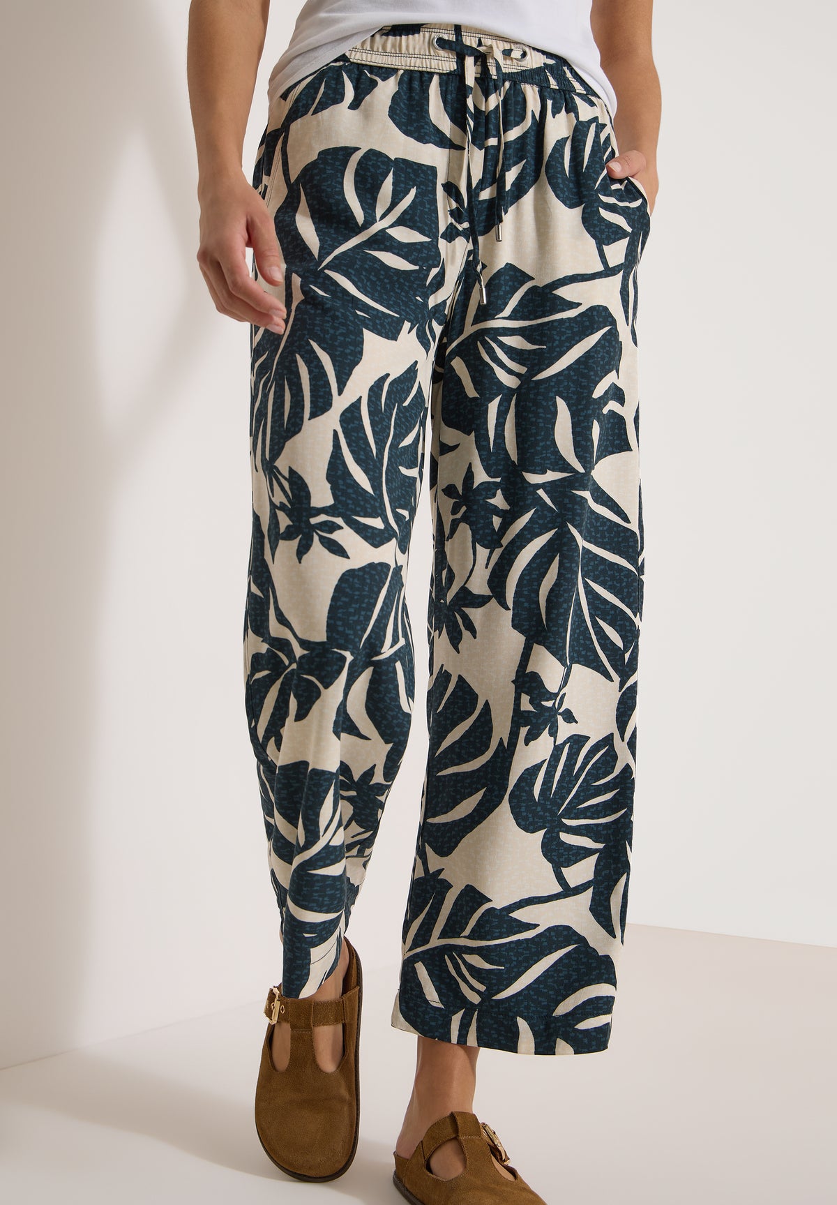 High Waist Wide Leg Hose im Loose Fit
