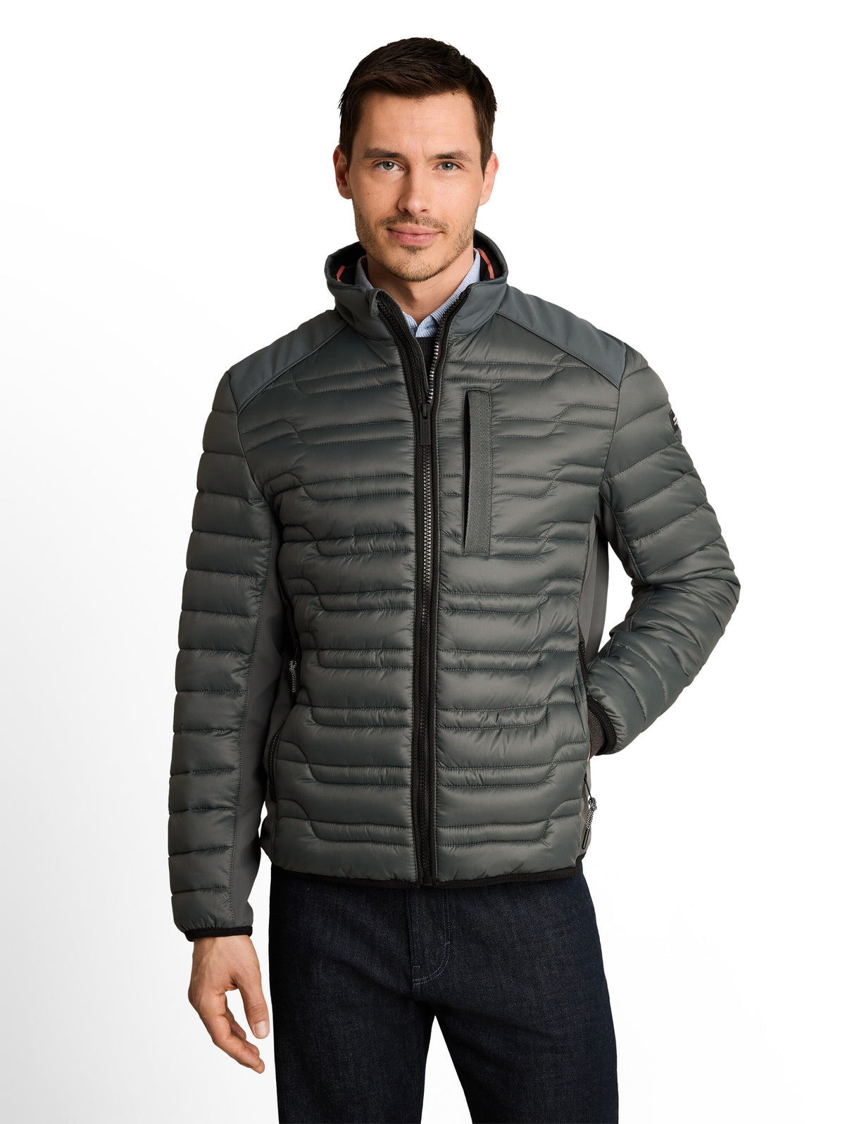 Lightweight Hybrid Steppjacke mit Stehkragen