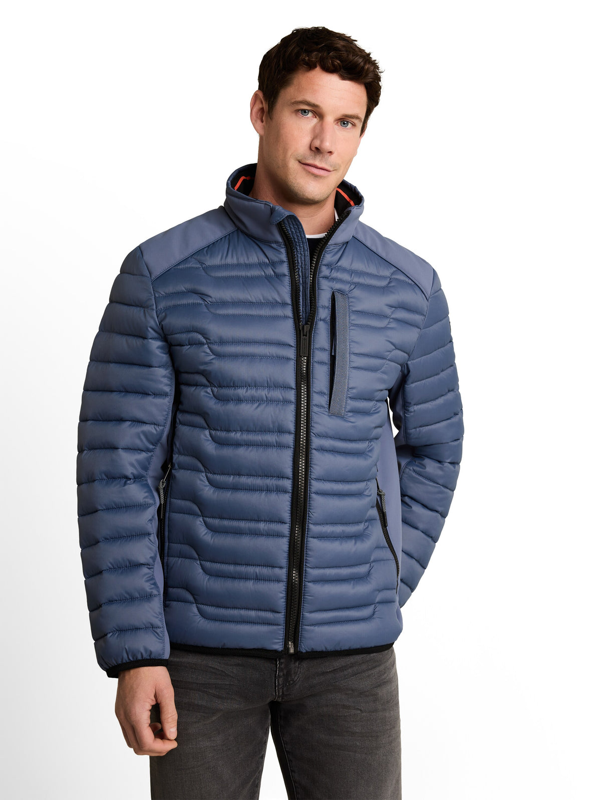 Lightweight Hybrid Steppjacke mit Stehkragen