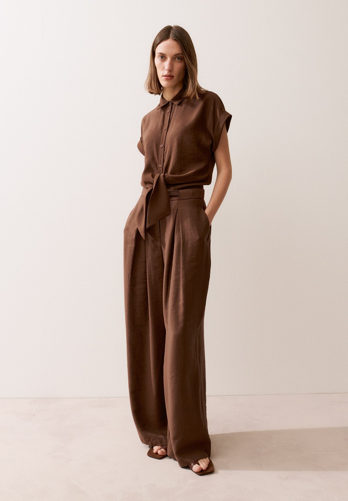 Bluse mit Knot-Detail
