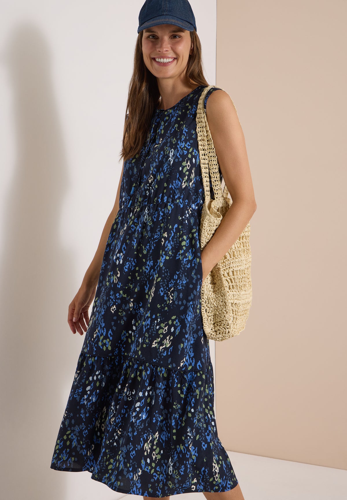 Midikleid mit Split Neck und Print