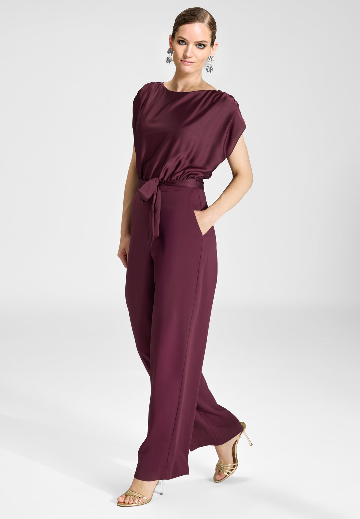 Jumpsuit aus Material-Mix