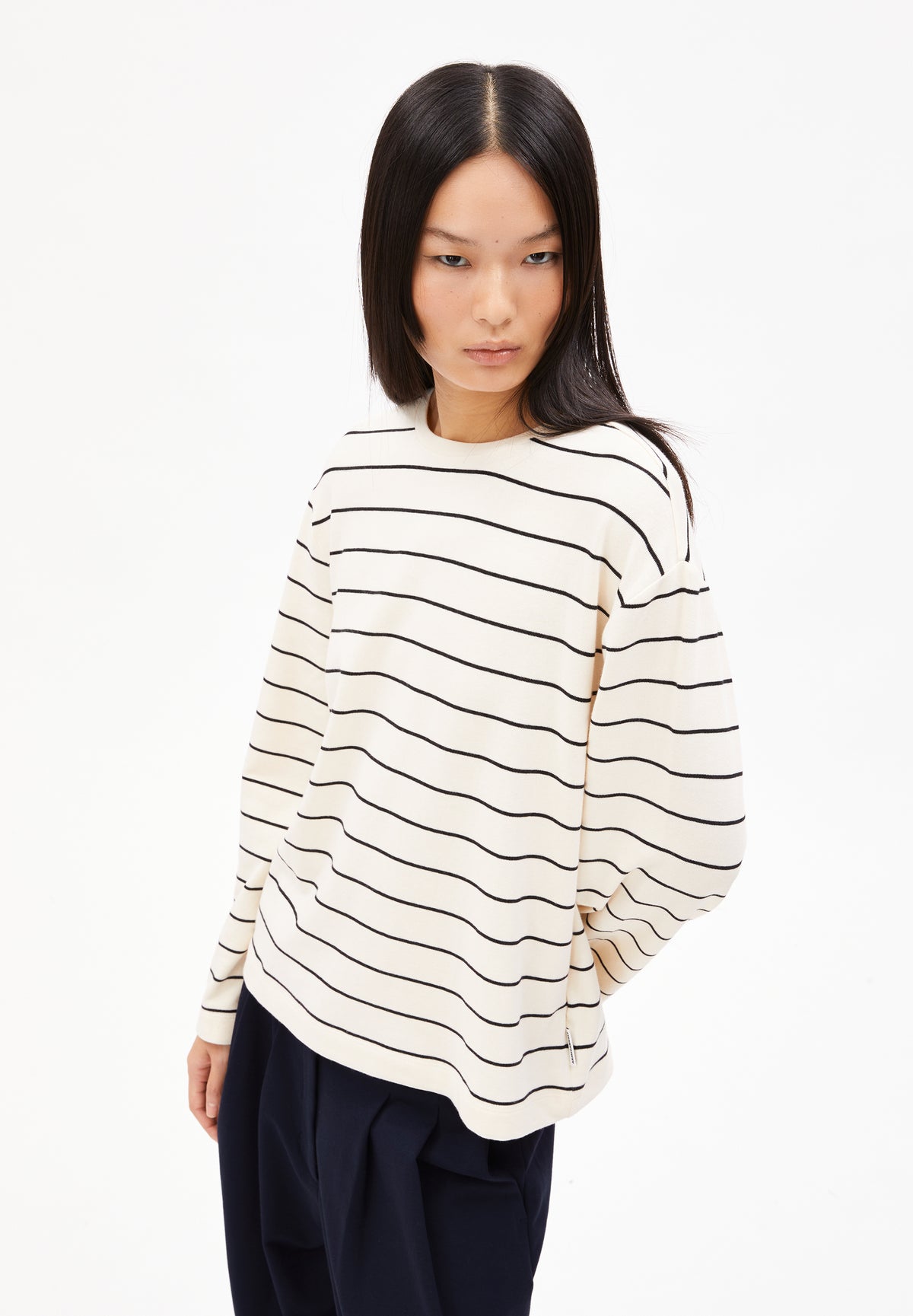 MARYNAA FINE STRIPE LONGSLEEVE