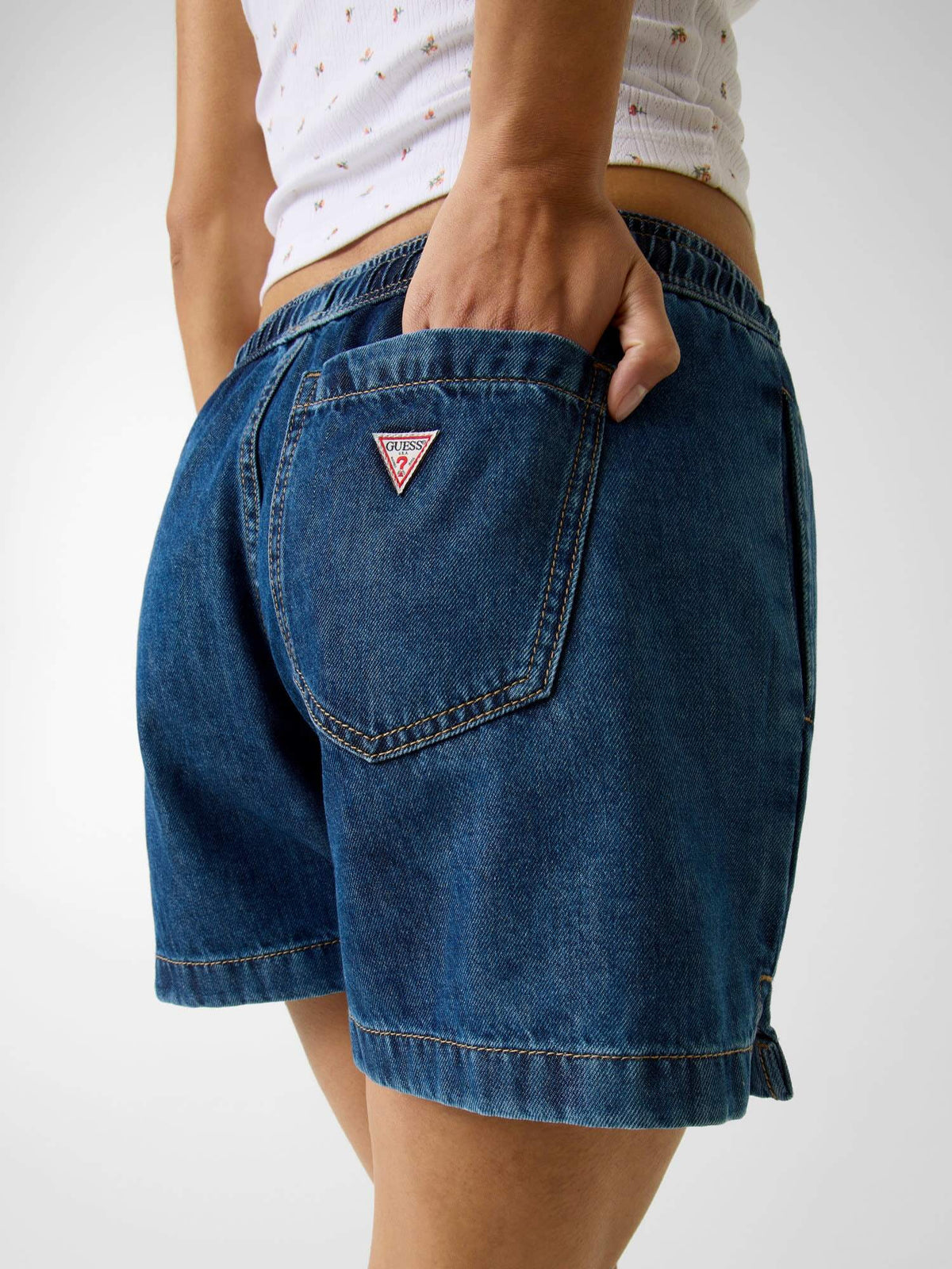 GJ DRAWSTRING SHORT