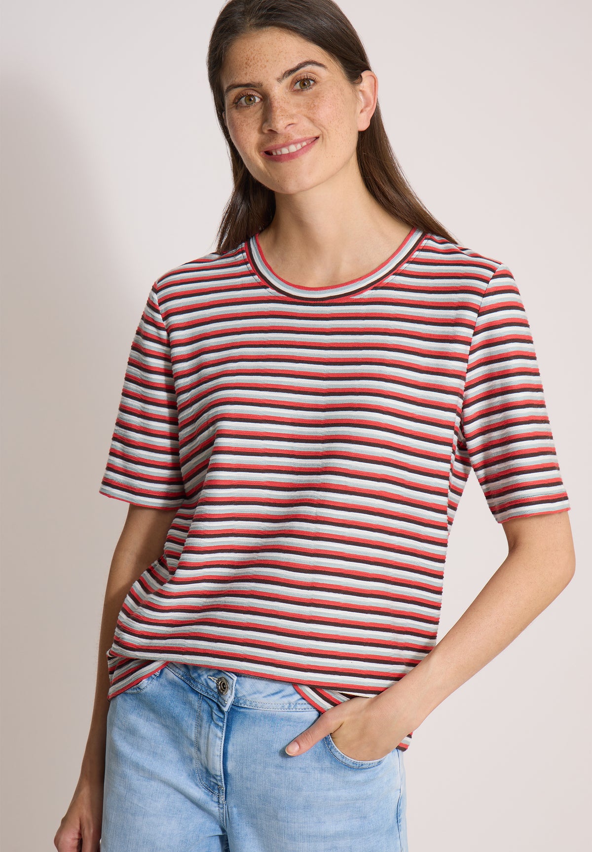 T-Shirt mit Struktur und Streifen