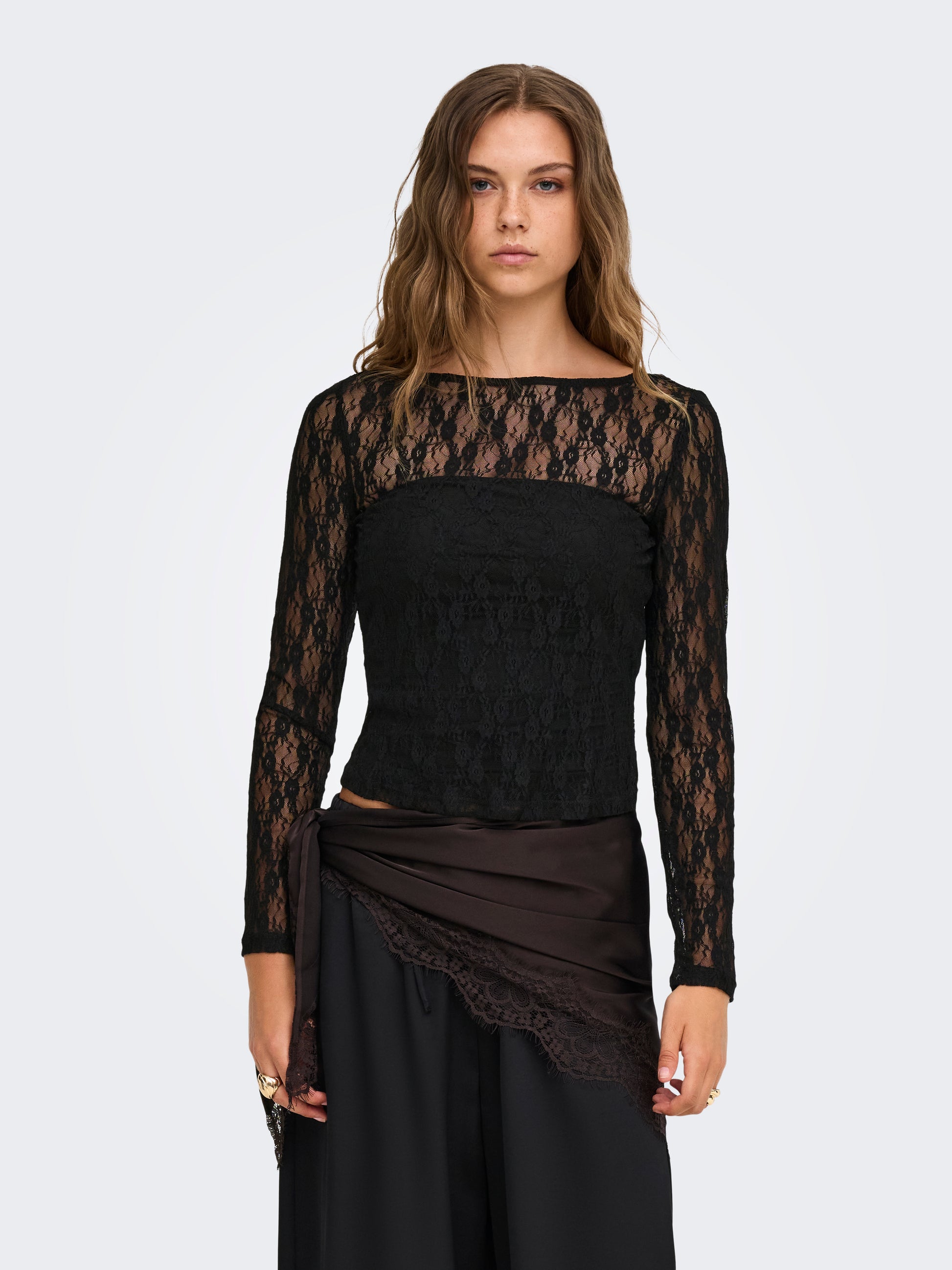 ONLNIKITA L/S BOATNECK LACE TOP BOX JRS