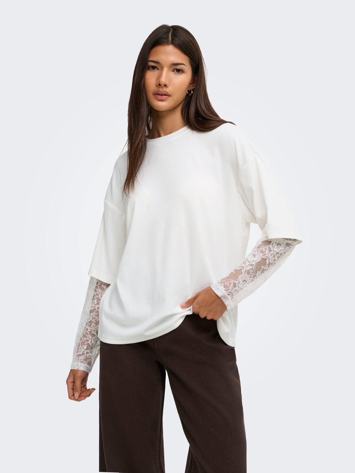 ONLTAHLIA L/S LACE TOP JRS