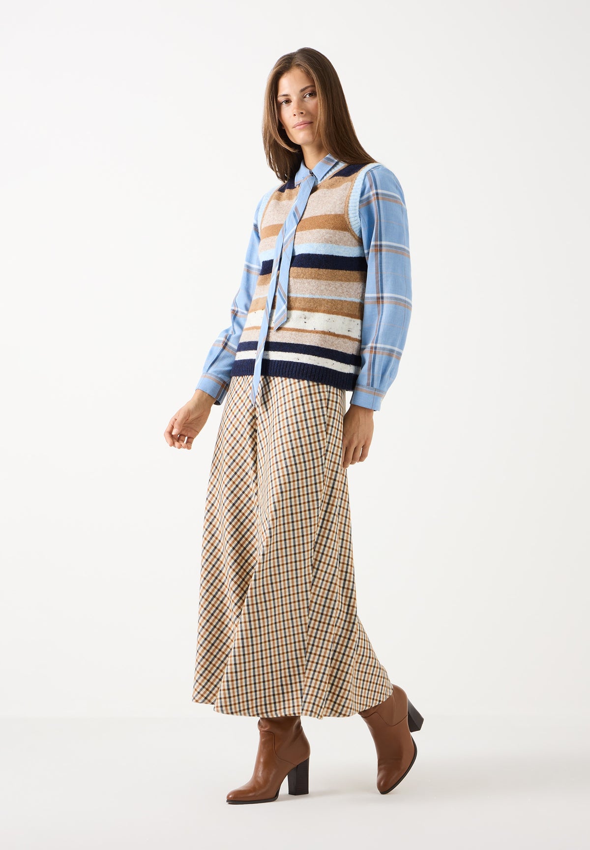 Karobluse mit Schleife