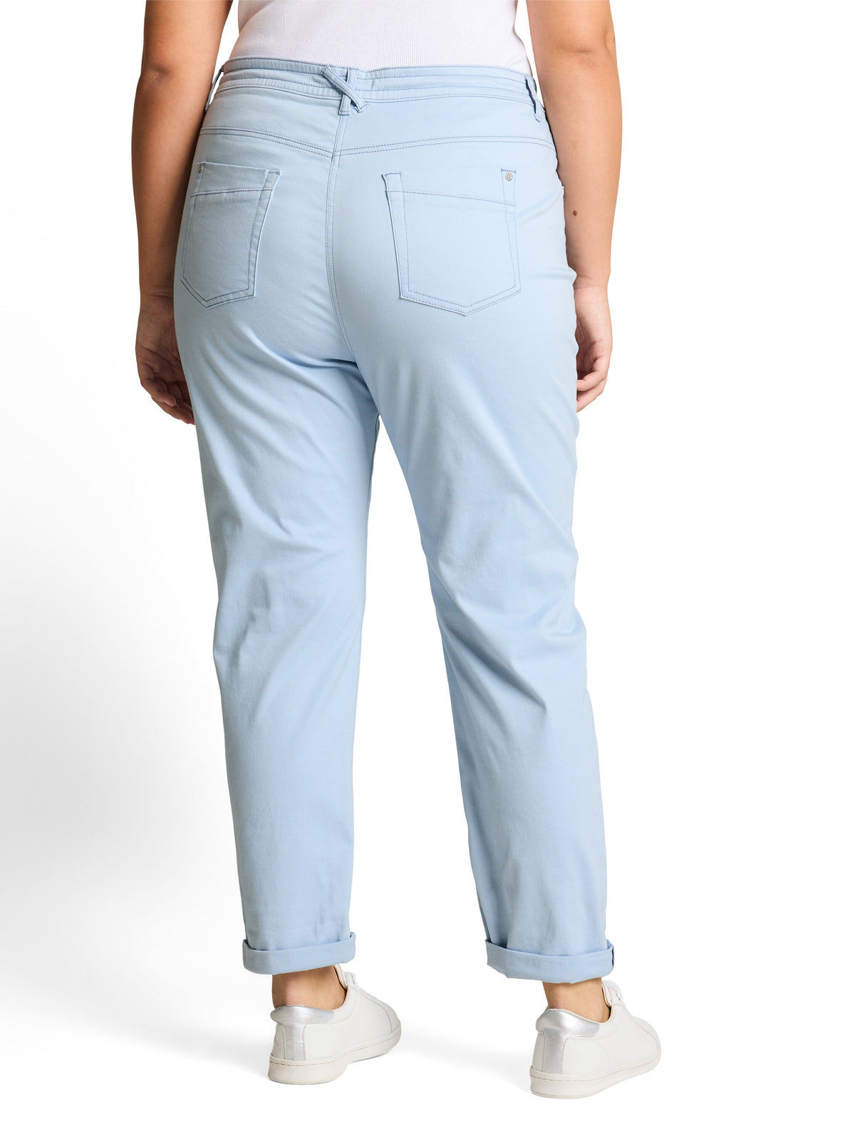 Plus Size - Cropped Slim Hose