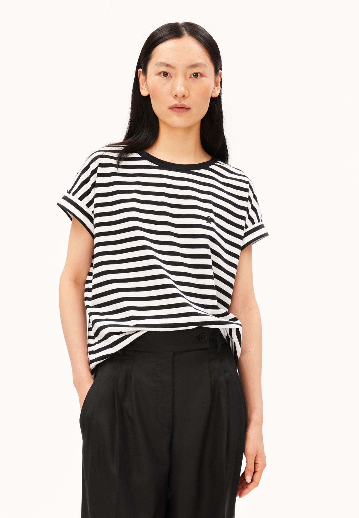 IDAARA STRIPE T-SHIRT