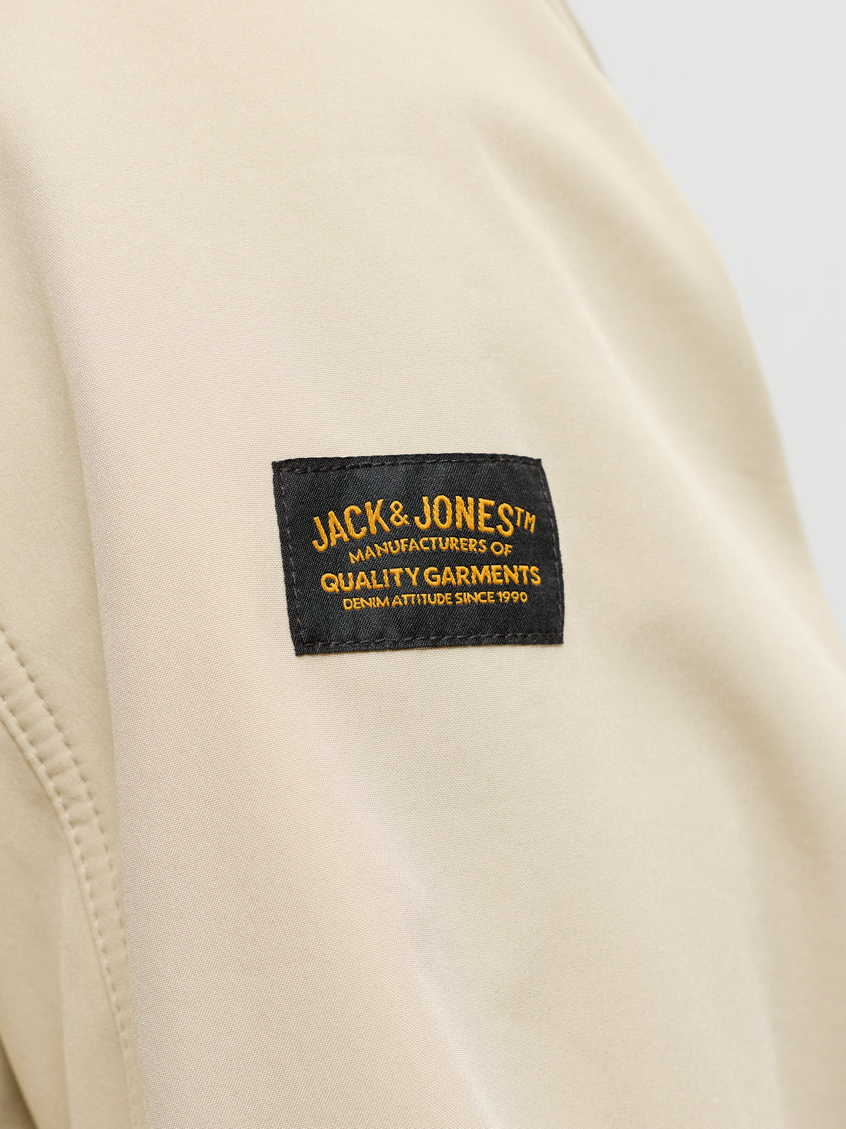 JJELIAM SOFTSHELL BOMBER NOOS