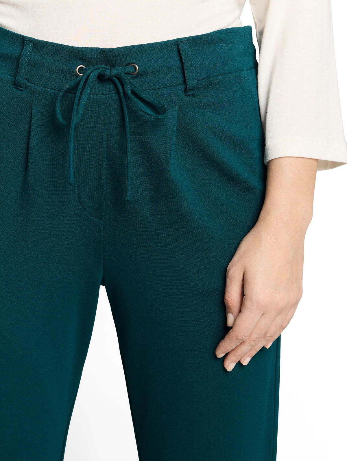 Loose Fit Stoffhose