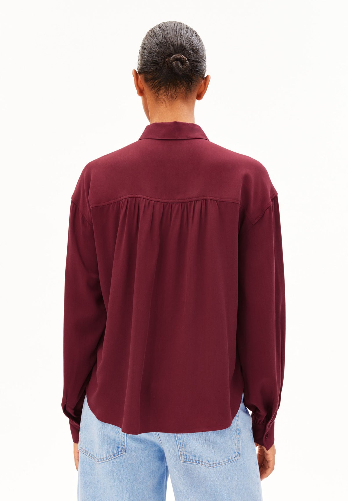 EFINARAA ECOVERO BLOUSE