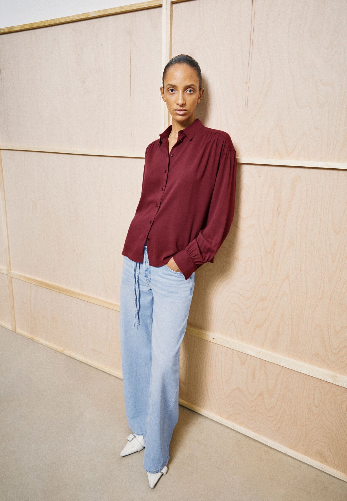 EFINARAA ECOVERO BLOUSE