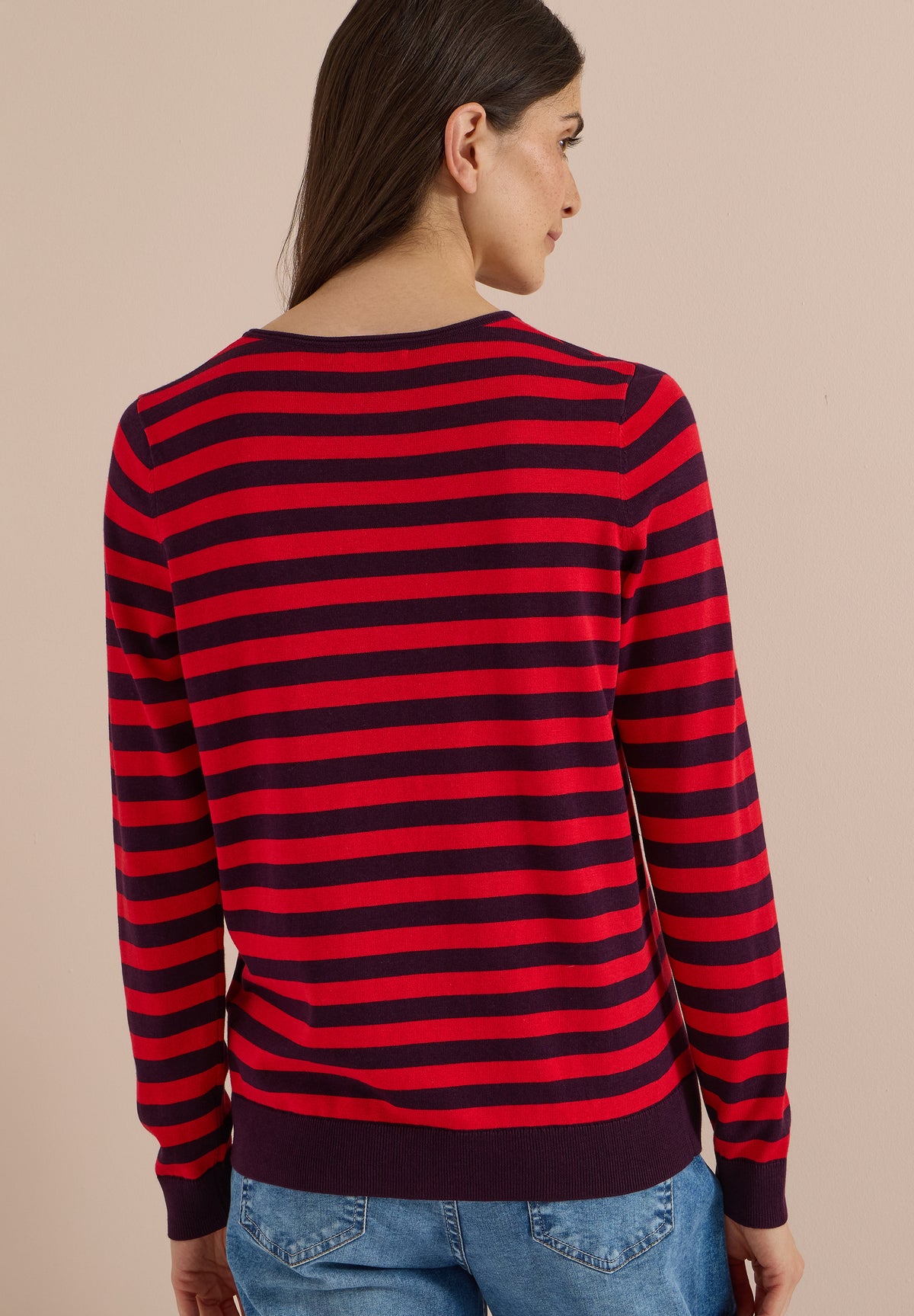 Pullover mit Rundhals und Streifen