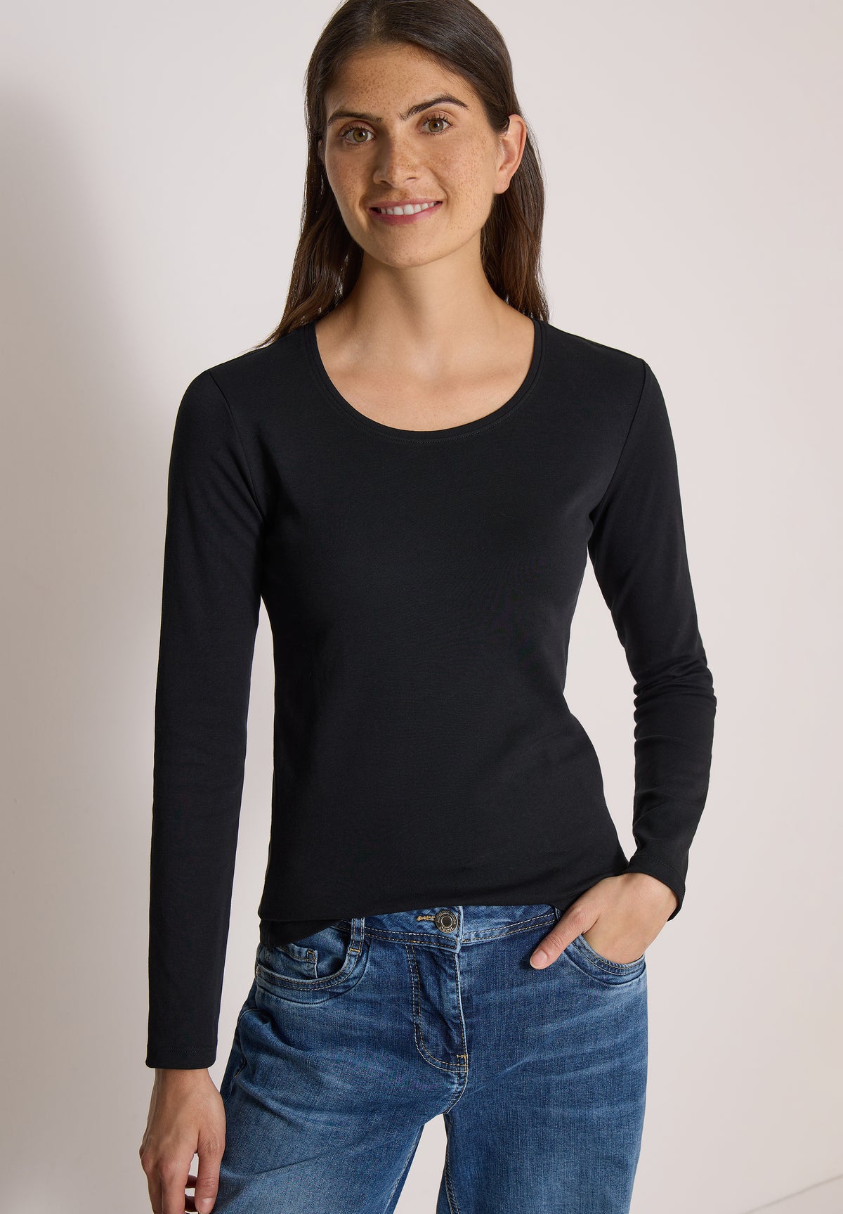 Basic Langarm Shirt mit Rundhals