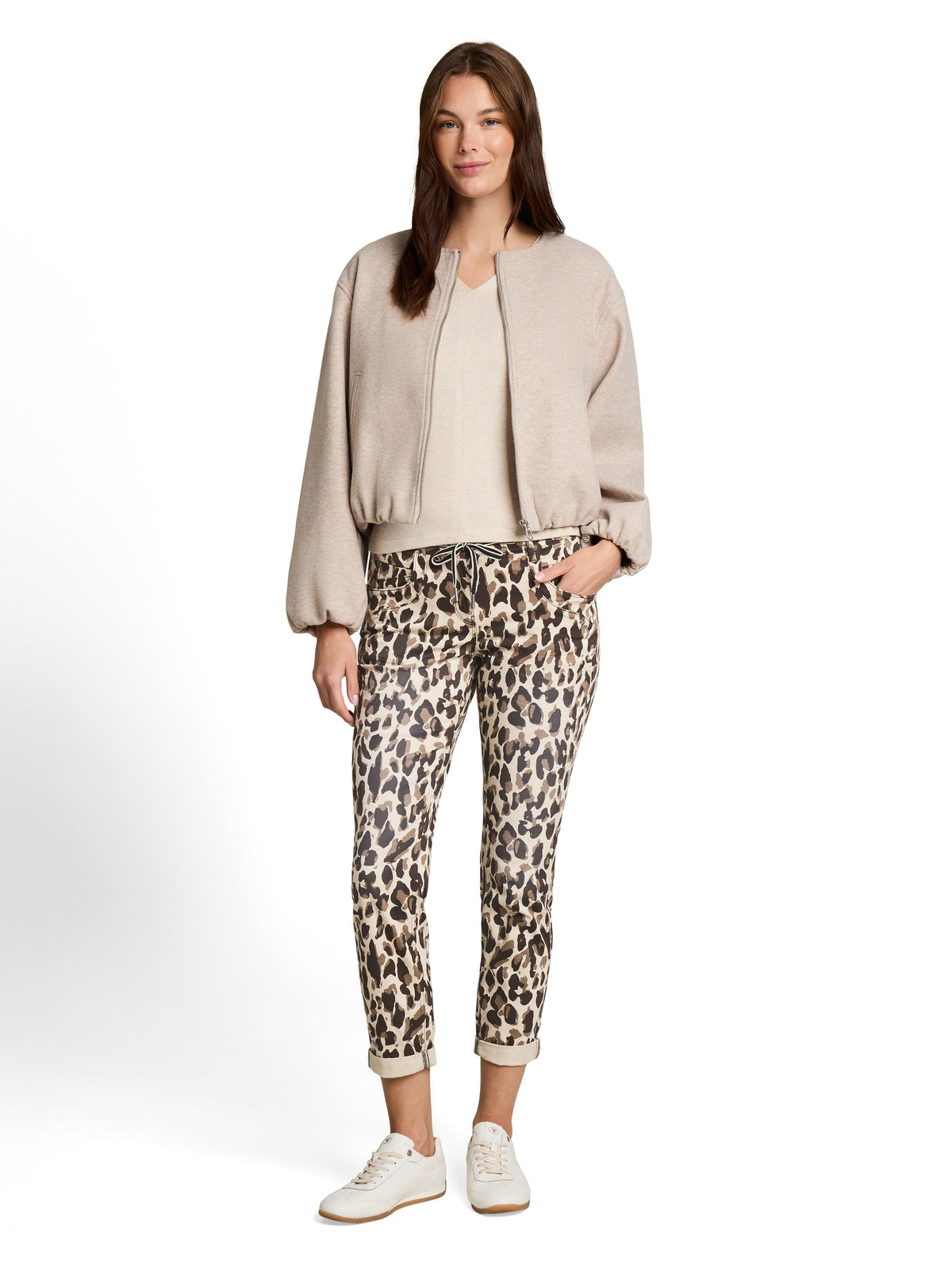 Tapered Relaxed Hose