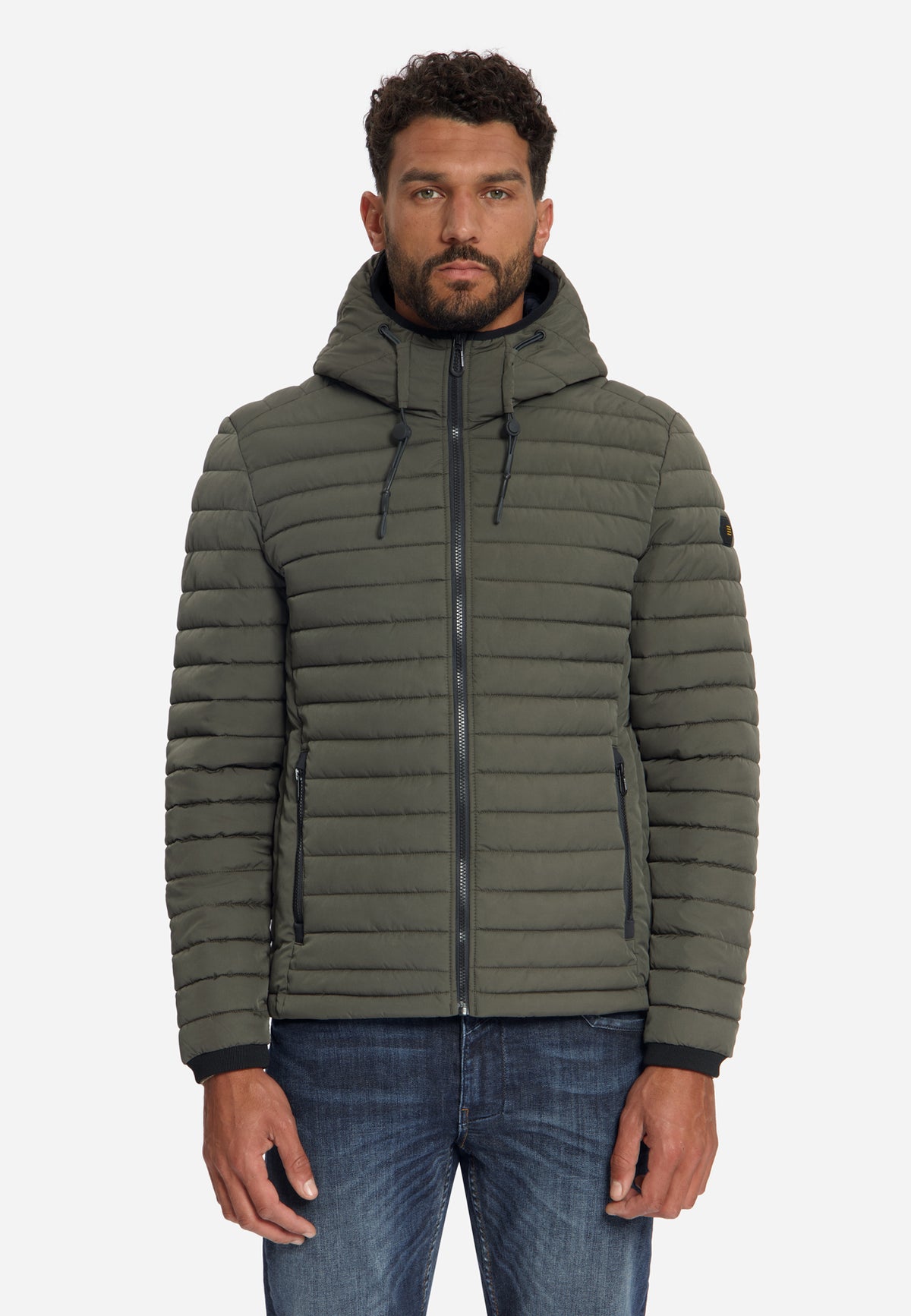 Jacket Hooded Short Fit Padded