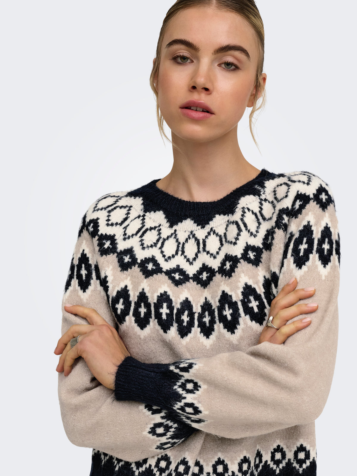 ONLRUSTY LS FAIR ISLE O-NECK BF KNT