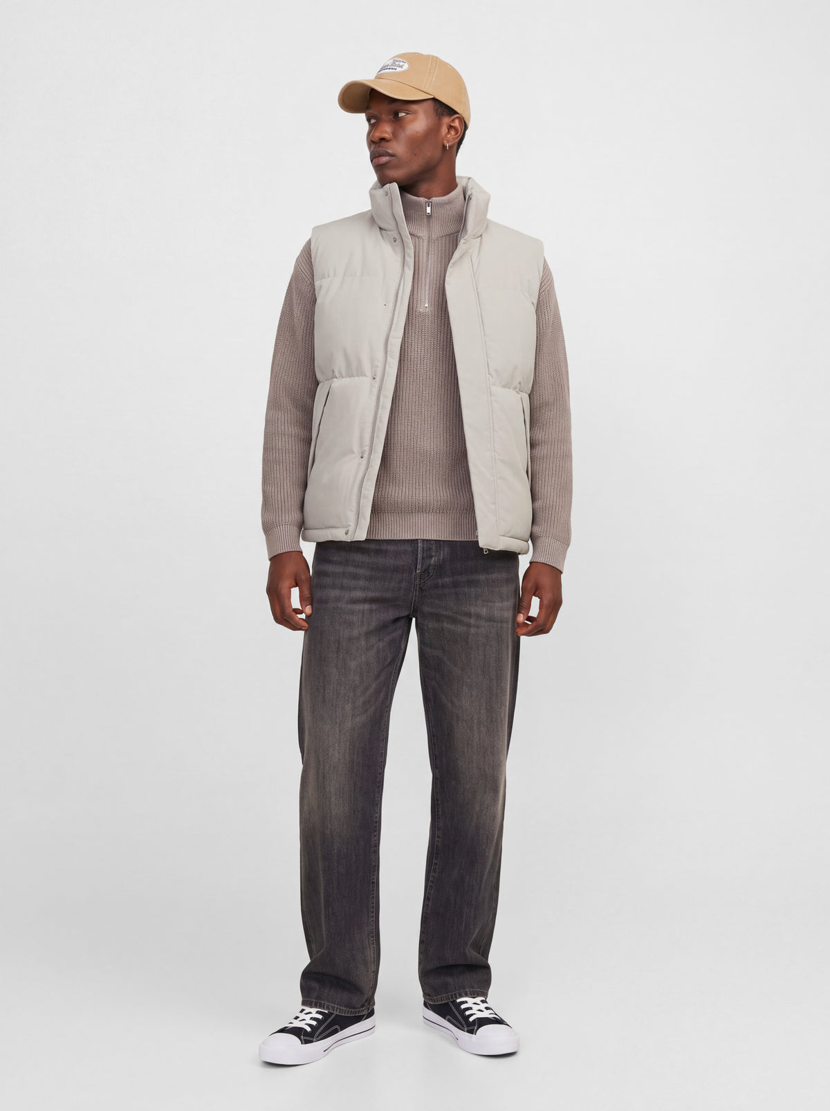 JJESOHO BODYWARMER AW26 SN