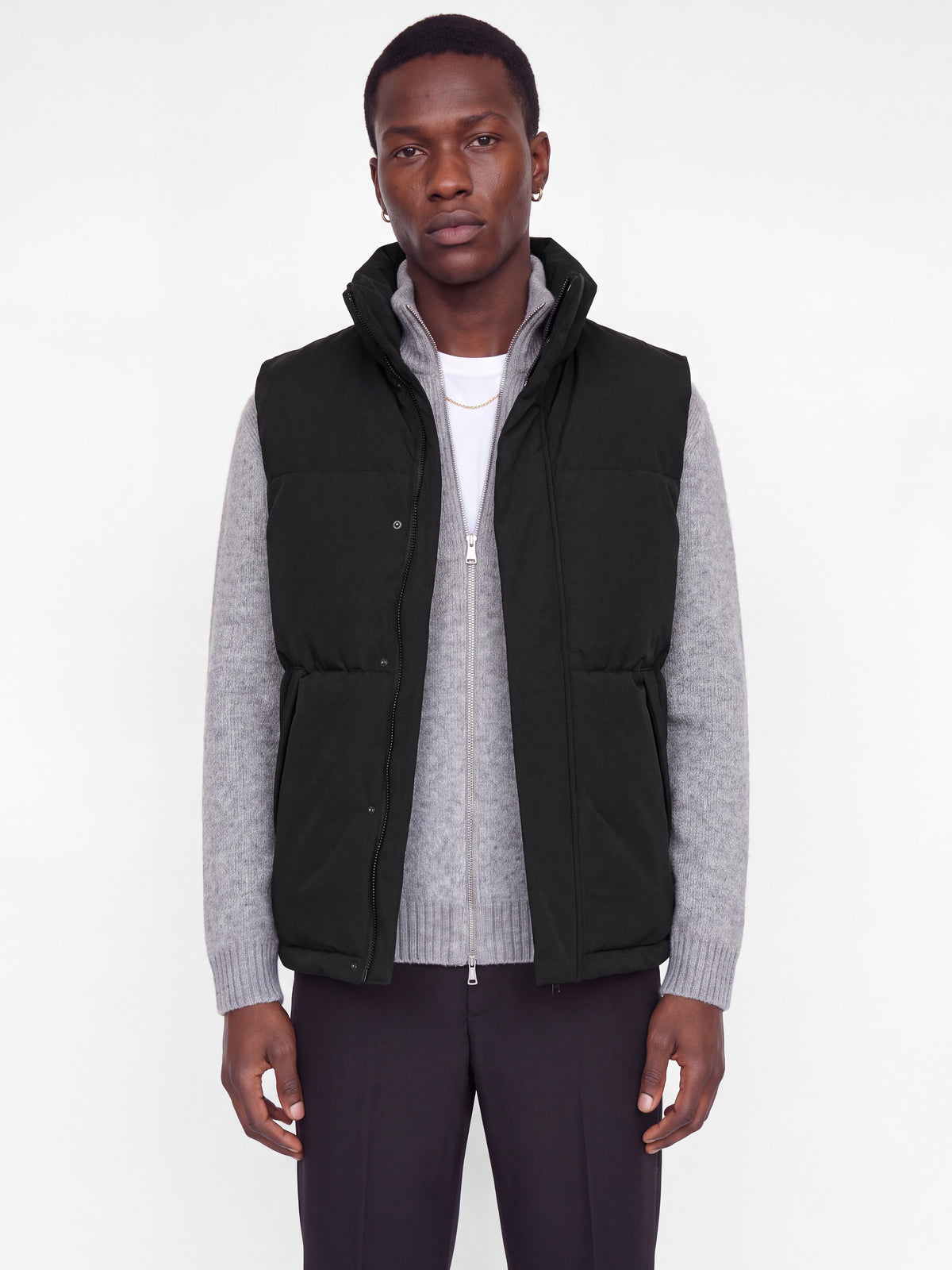 JJESOHO BODYWARMER AW26 SN
