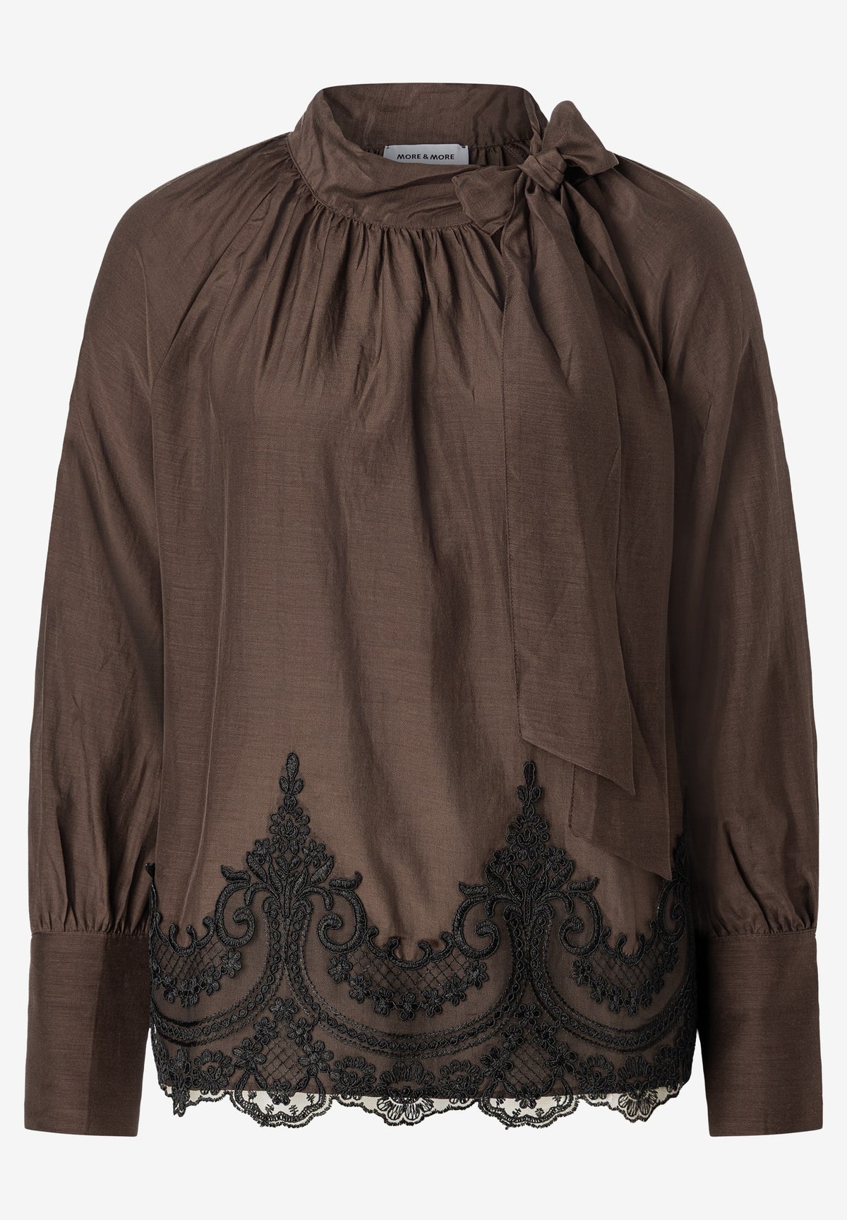Bluse mit Schluppe und Spitzensaum