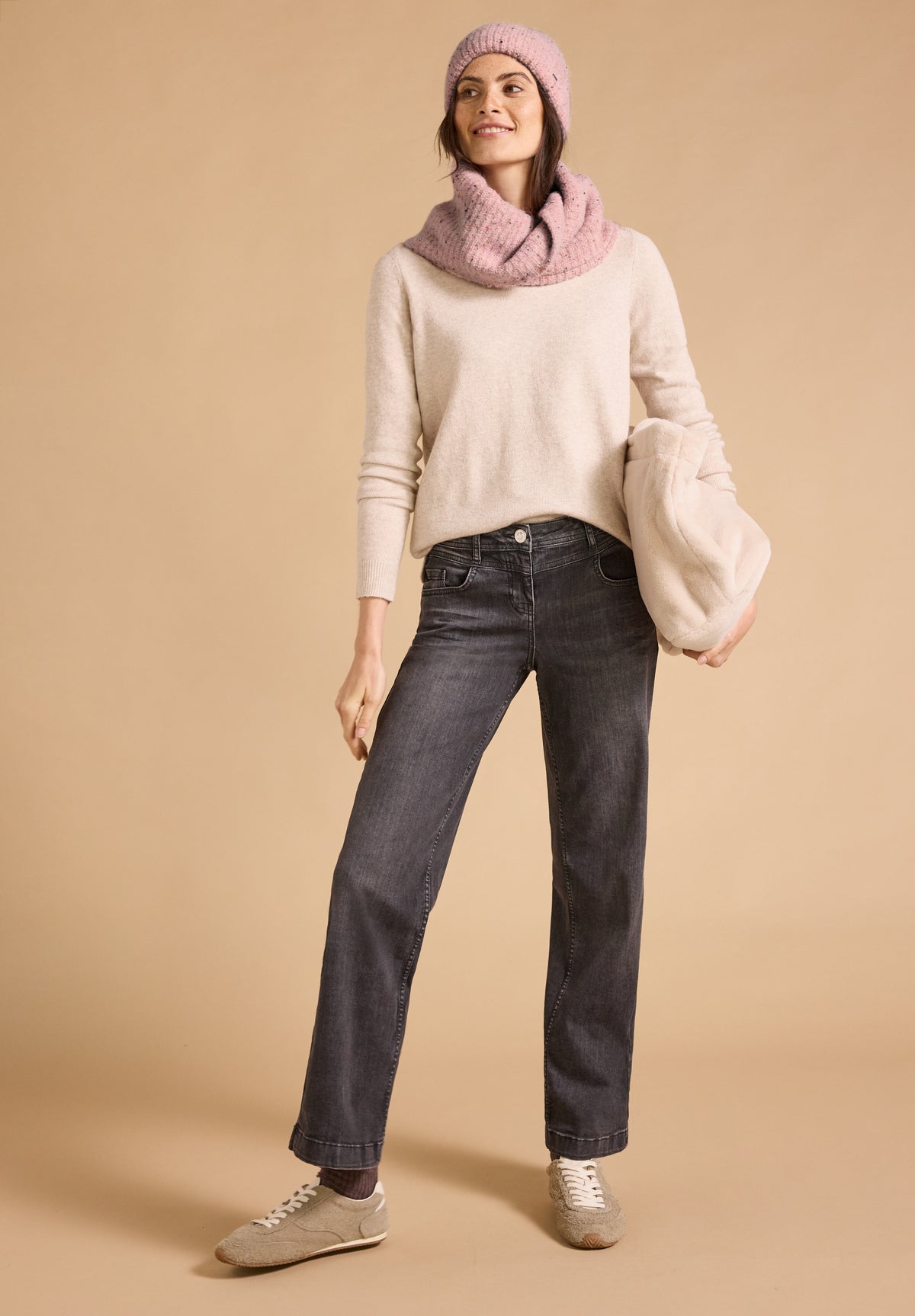 Beanie mit Wollanteil und Melange-Muster
