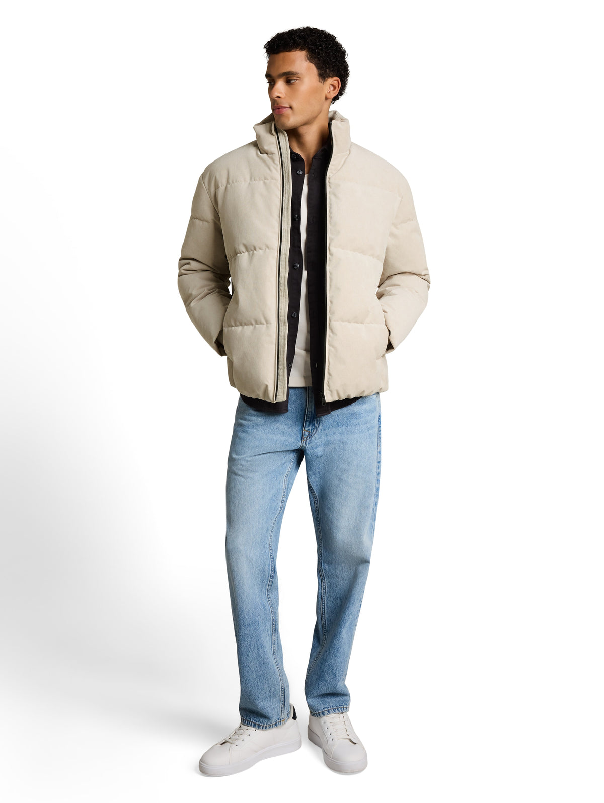 Relaxed Fit Cord Pufferjacke