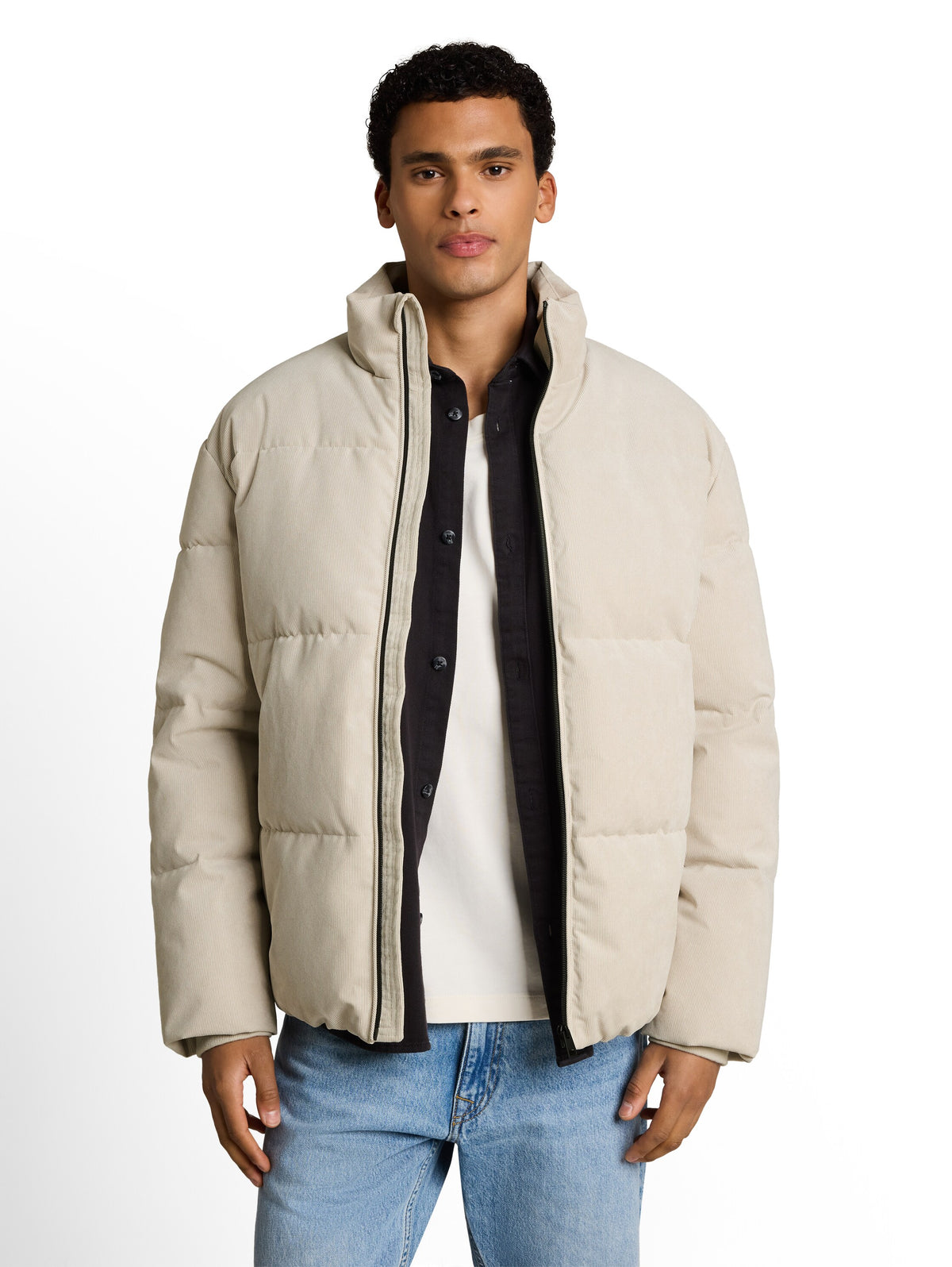 Relaxed Fit Cord Pufferjacke