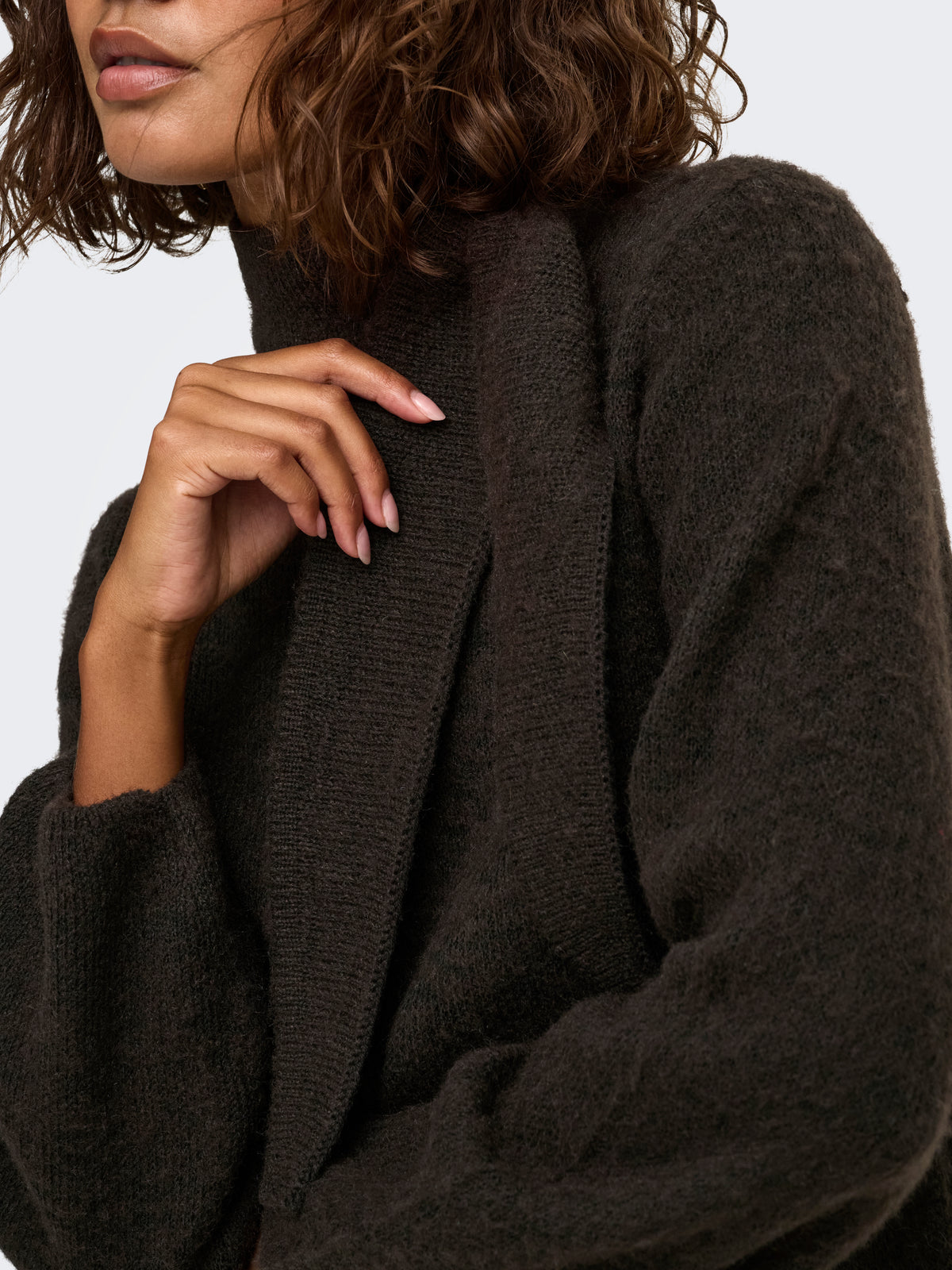 ONLNOEME LS HIGHNECK SCARF DETAIL KNT