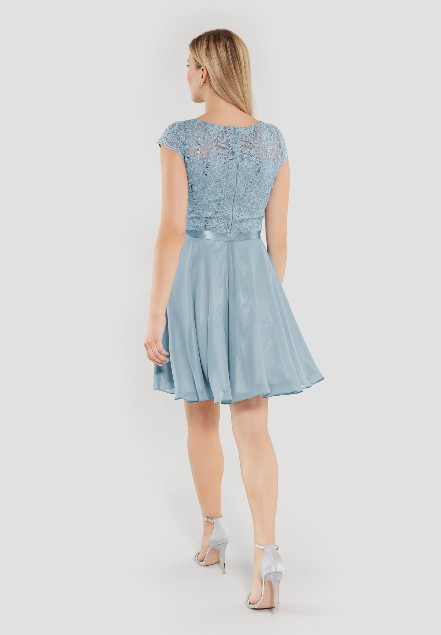 Cocktailkleid aus Spitze und  Chiffon