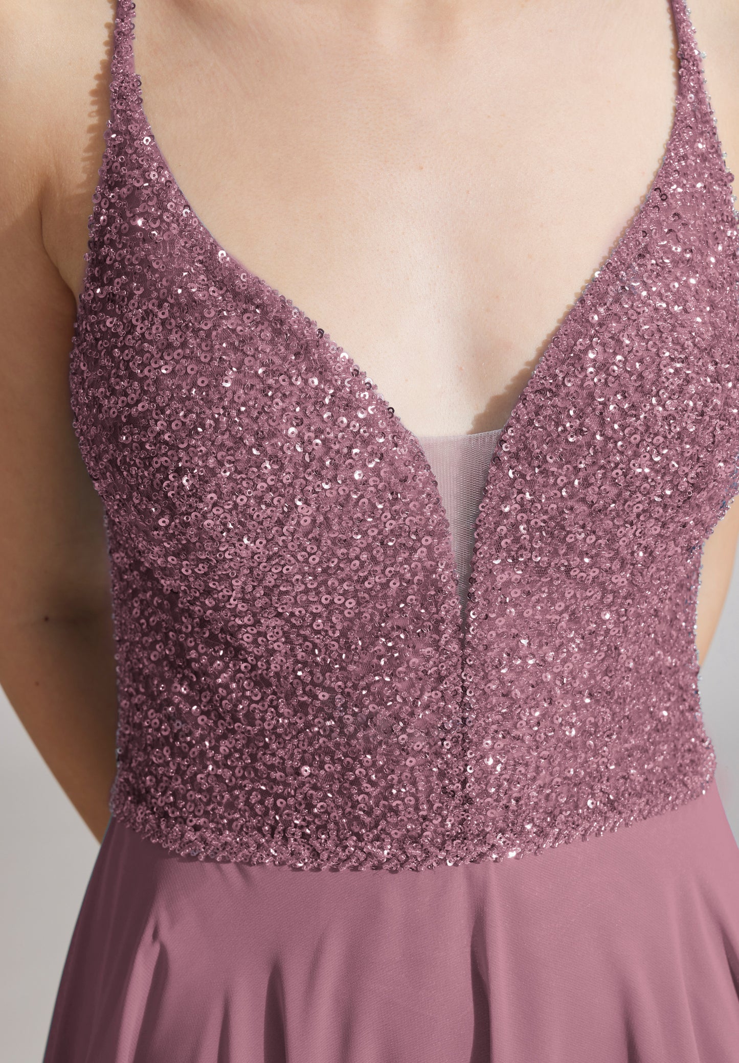 Abendkleid aus Materialmix