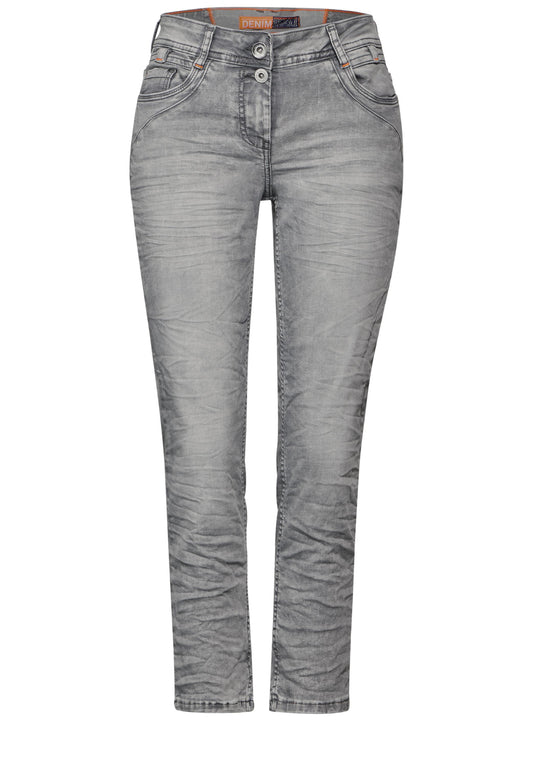 7/8 Casual Fit Jeans