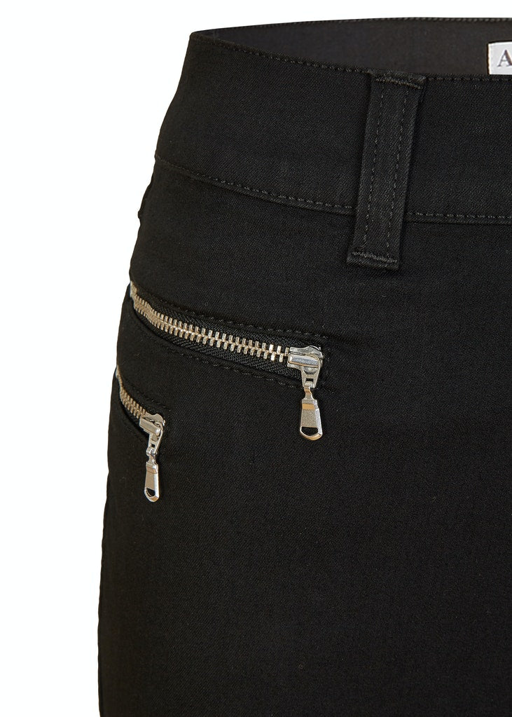 Malu Zip