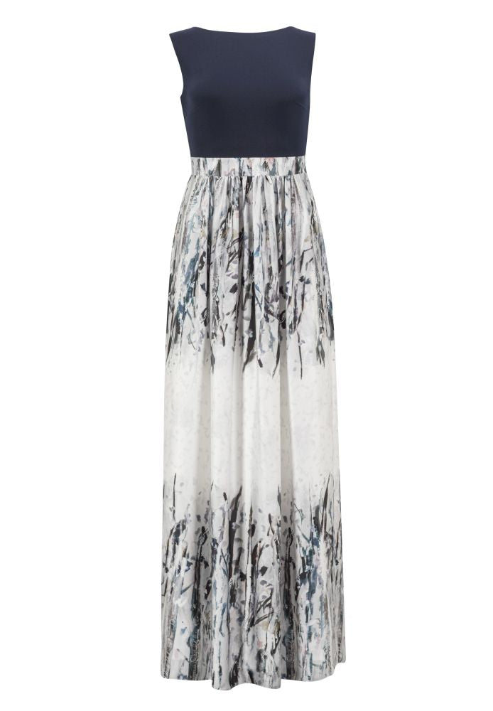 Abendkleid aus Materialmix