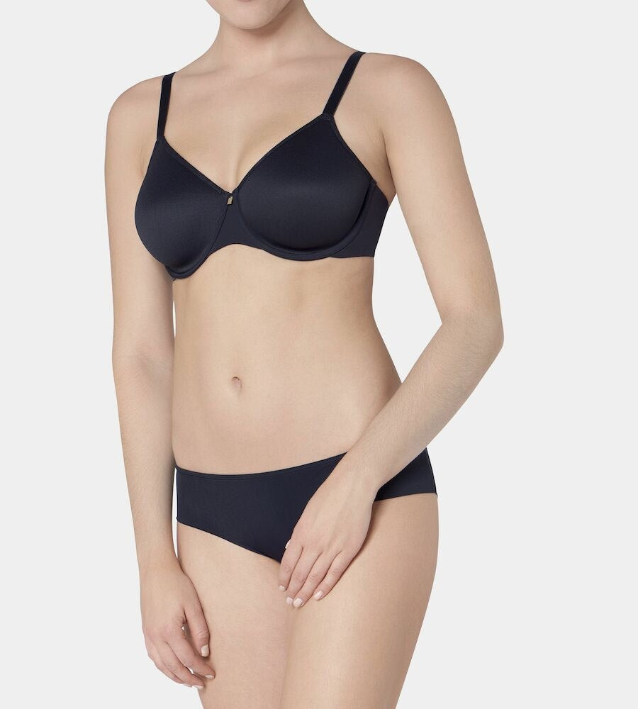 Body Make-Up Essentials Minimizer WP