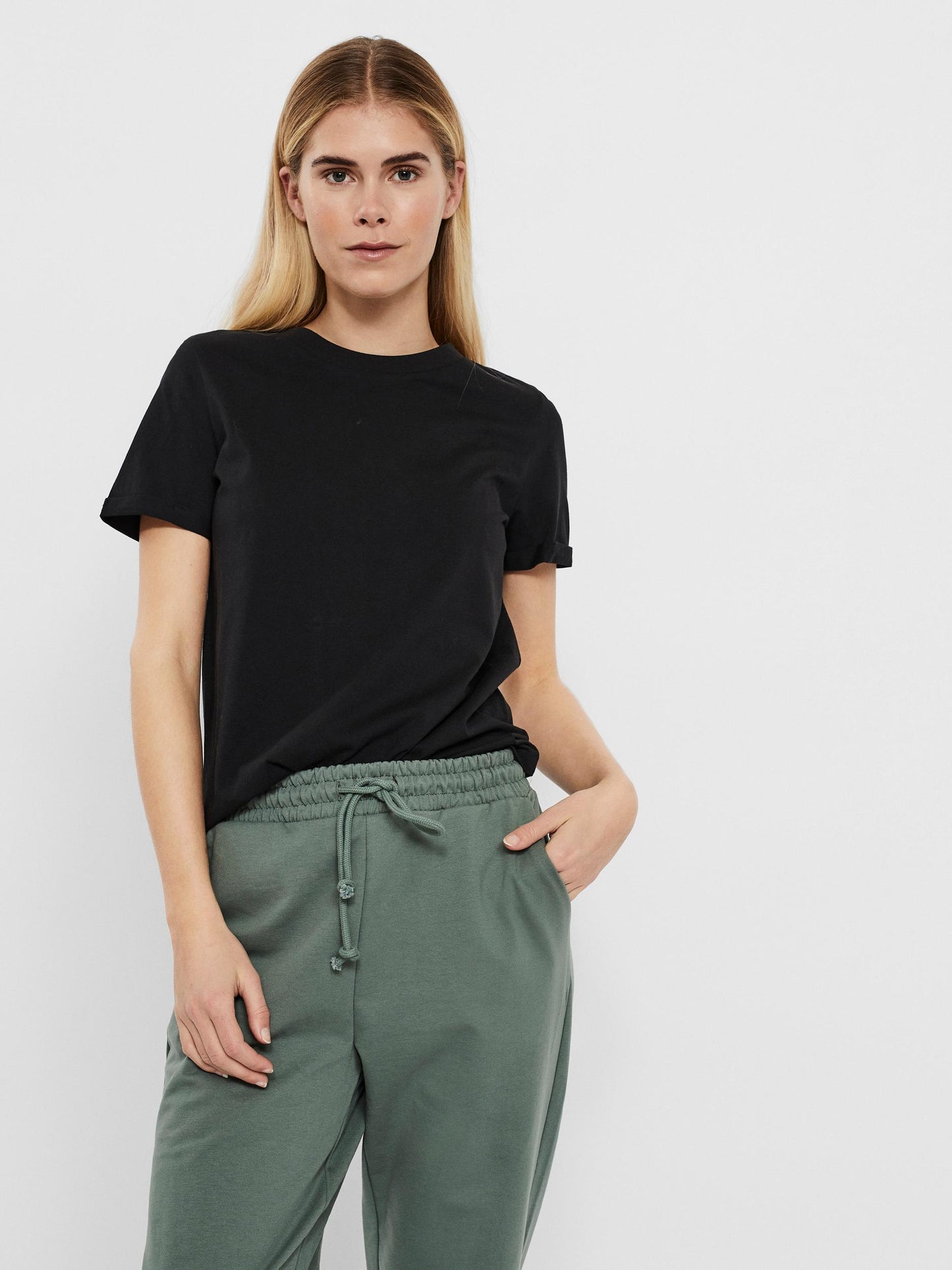 VMPAULA S/S T-SHIRT  NOOS