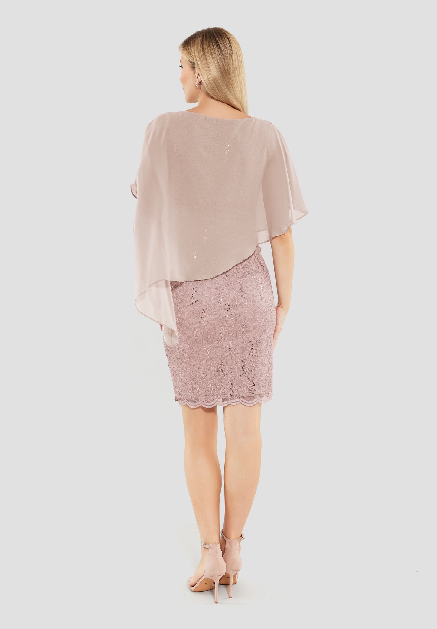Cocktailkleid mit Überwurf