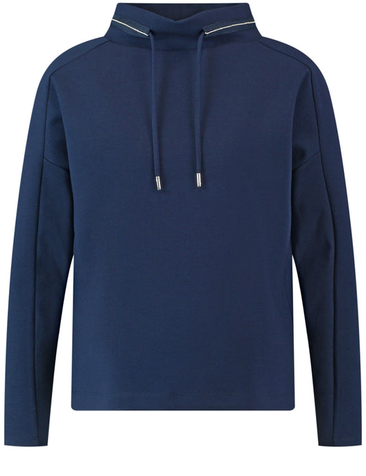 Pullover mit Zierstich