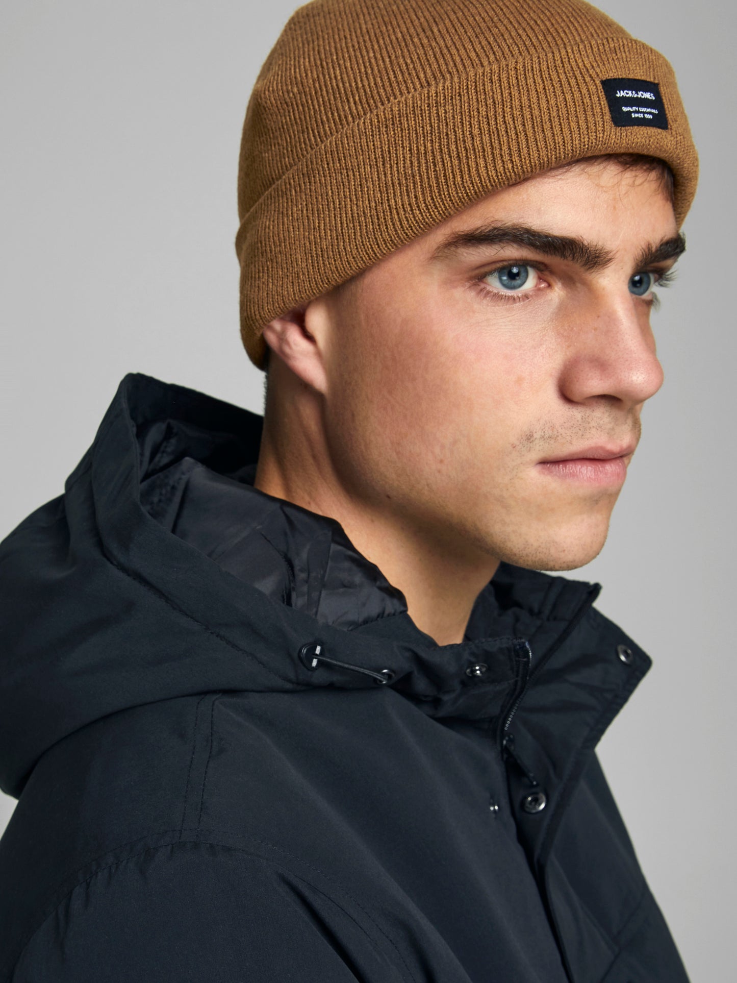 JACDNA BEANIE NOOS