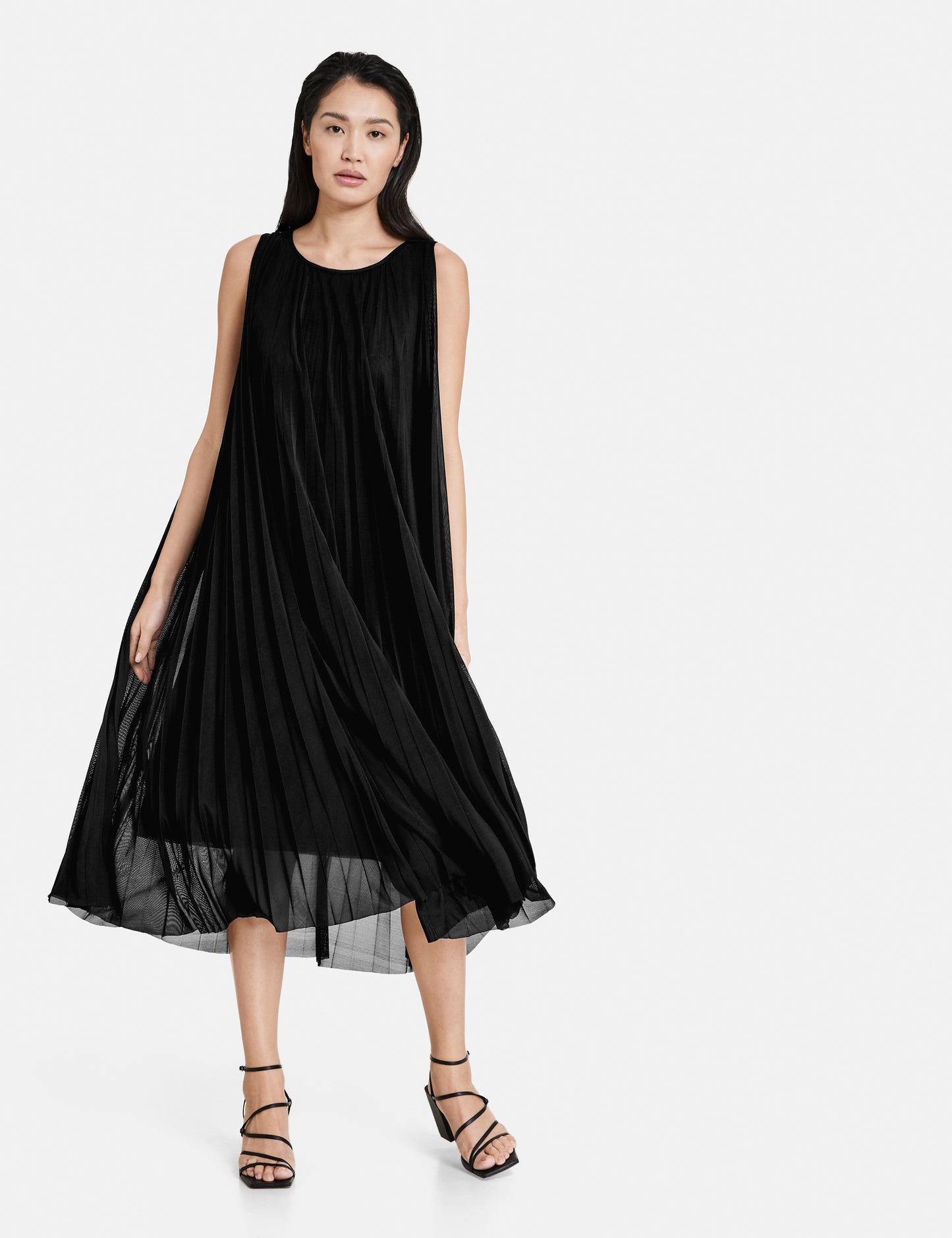 Ärmelloses Plisseekleid