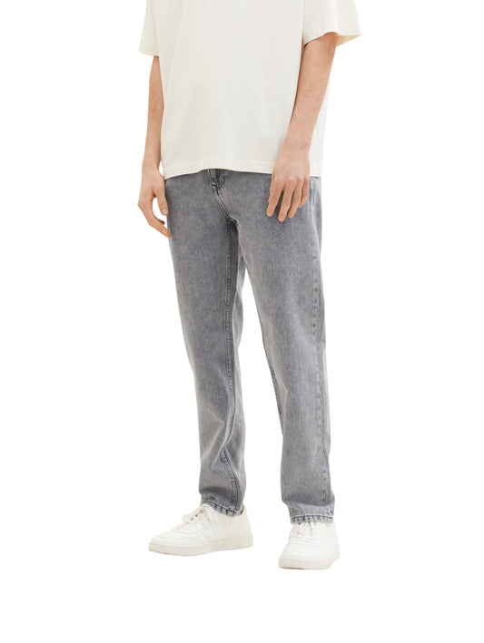 Loose Fit Jeans
