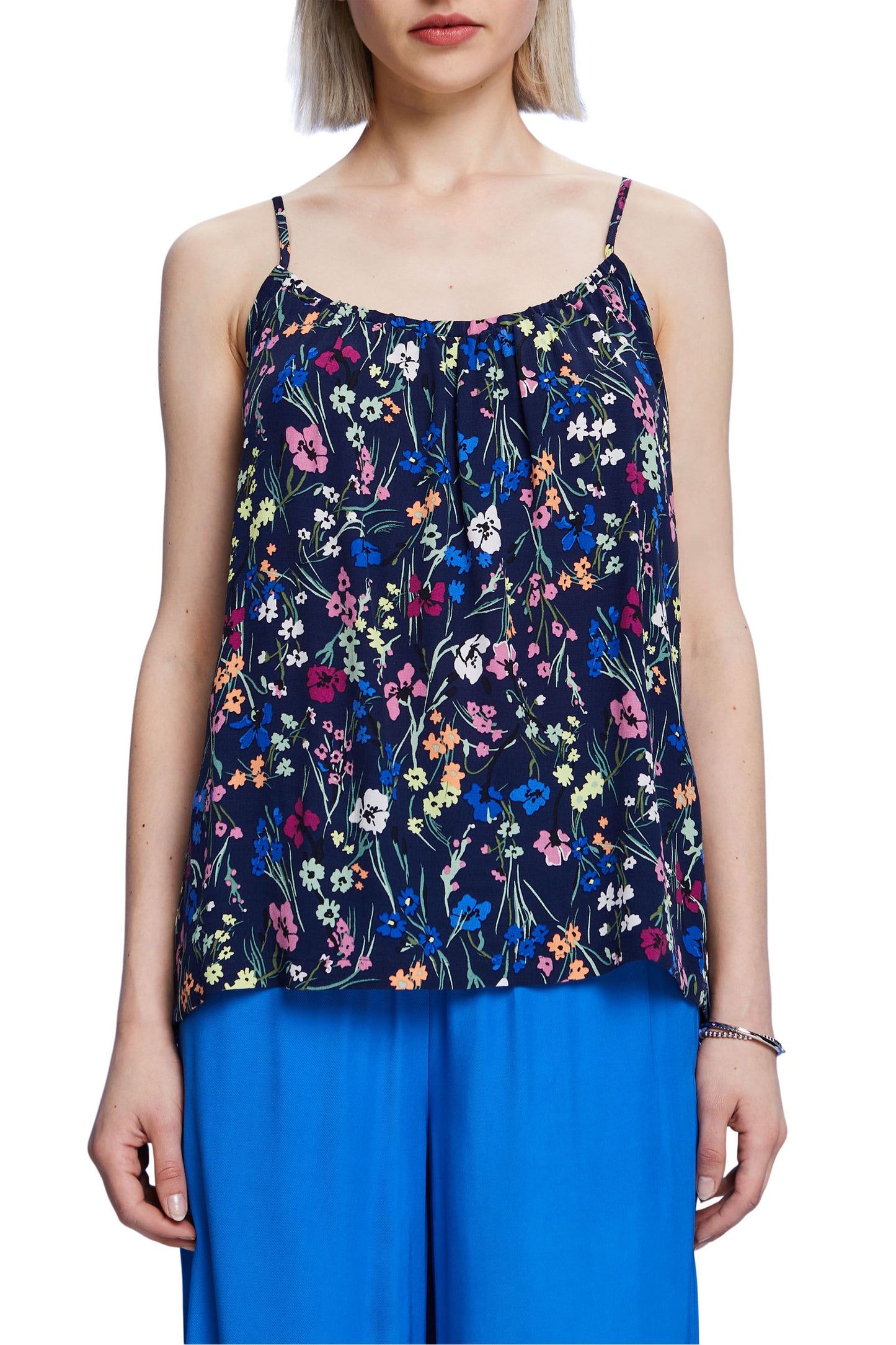 Women Blouses woven sleeveless