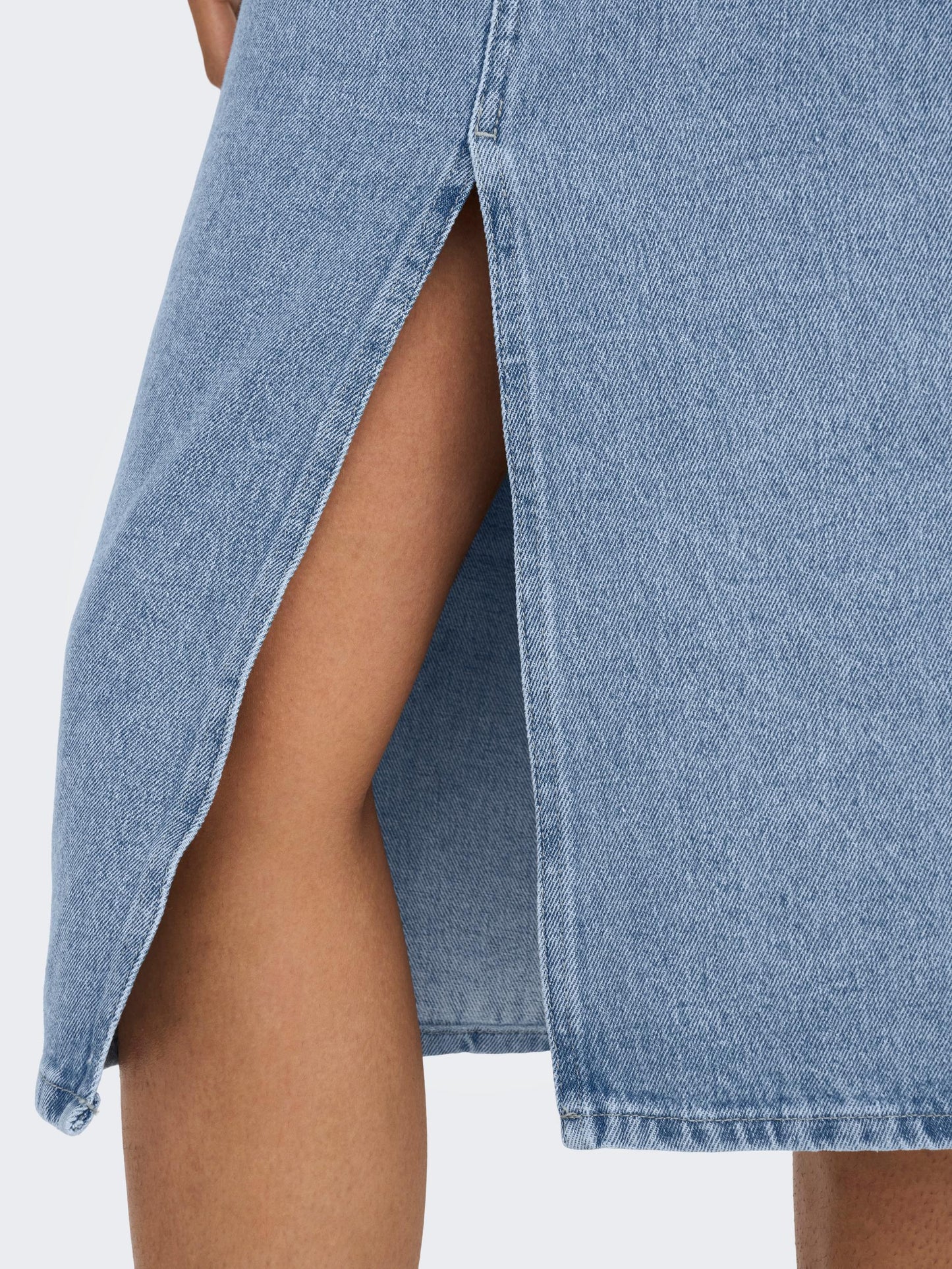 ONLBIANCA MIDI SKIRT DNM REA NOOS