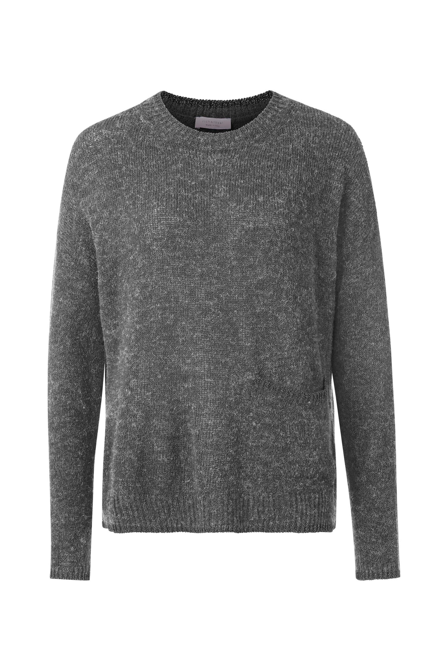 crew-neck with pockets