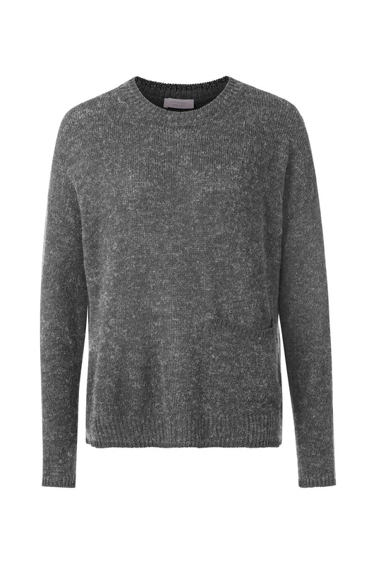 crew-neck with pockets