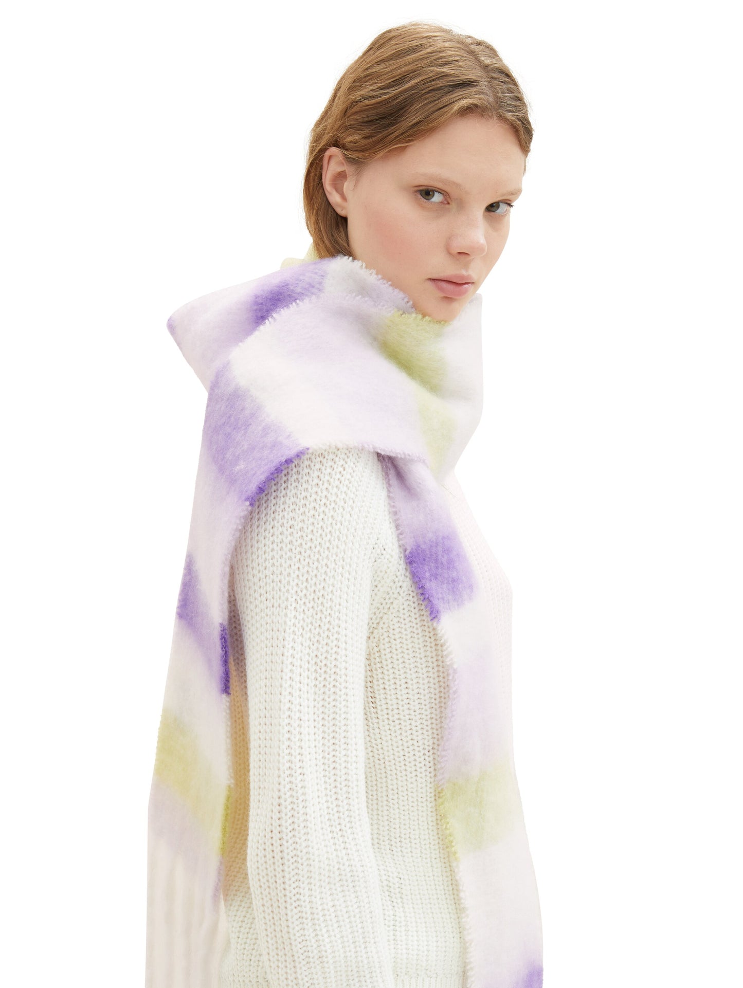 Fransenschal mit recyceltem Polyester