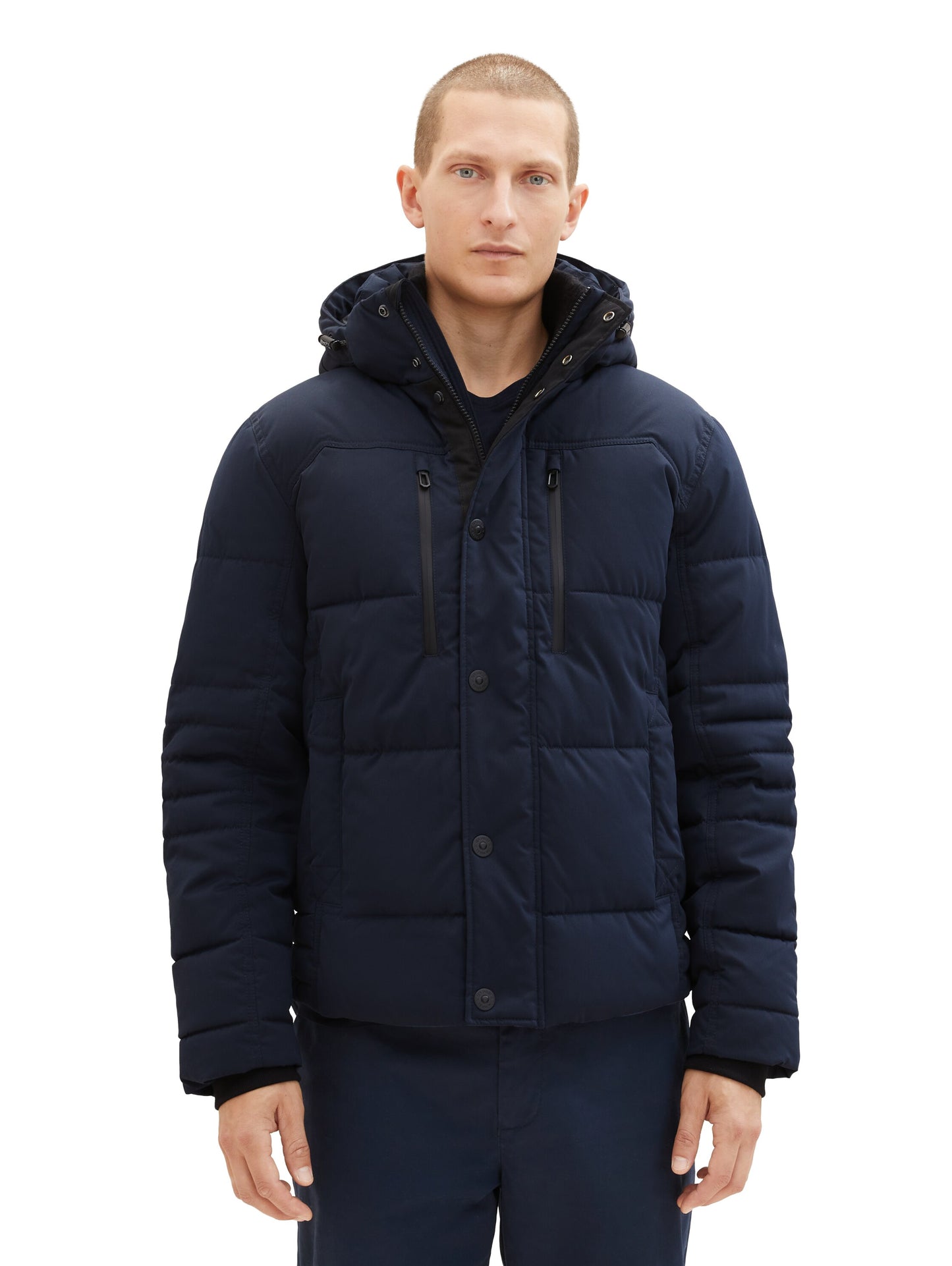 Pufferjacke mit abnehmbarer Kapuze