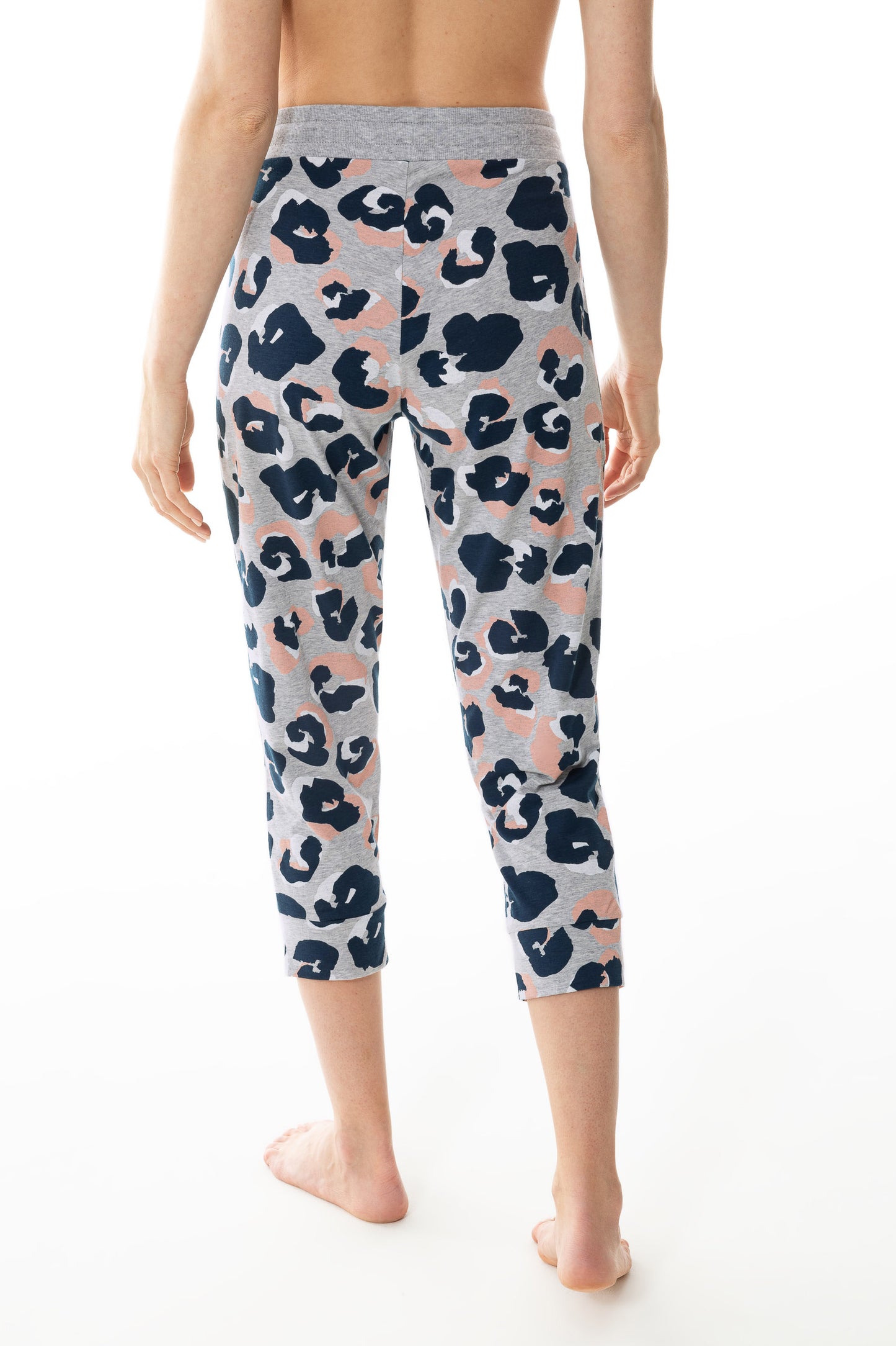 pants 3/4 length